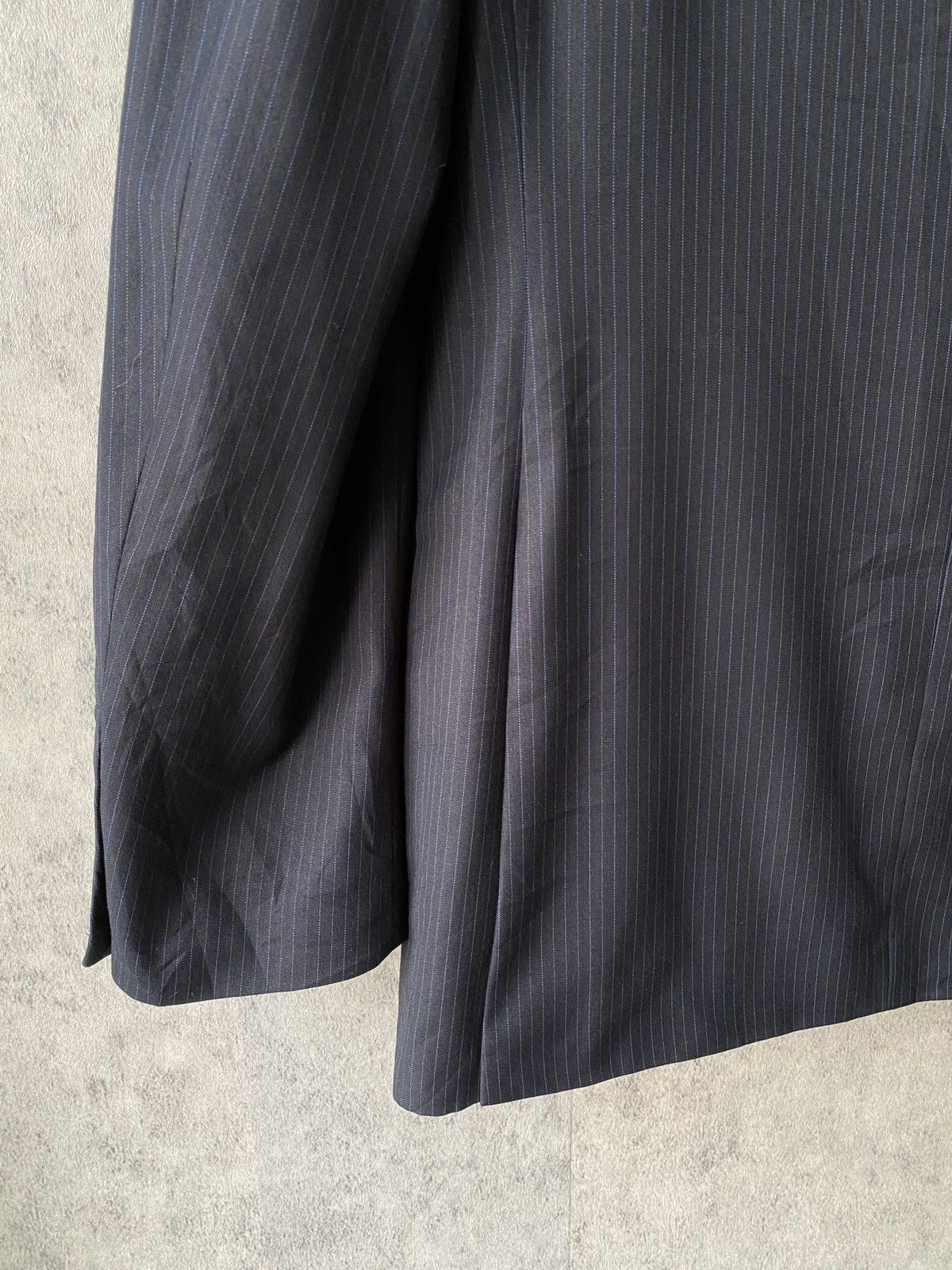 Armani Collezioni Armani Collezioni By Giorgio Armani Pinstripe Blazer Size US M / EU 48-50 / 2 - 9 Thumbnail