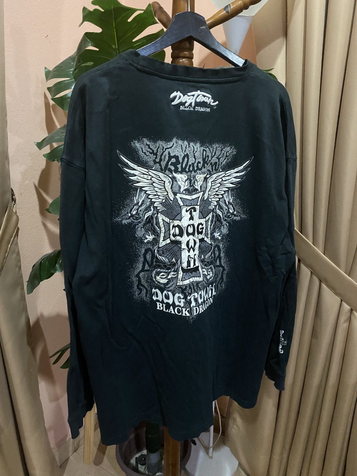 Dogtown Dogtown Black Dragon Cross Graphic Long Sleeve T-Shirt Size US XL / EU 56 / 4 - 3 Thumbnail
