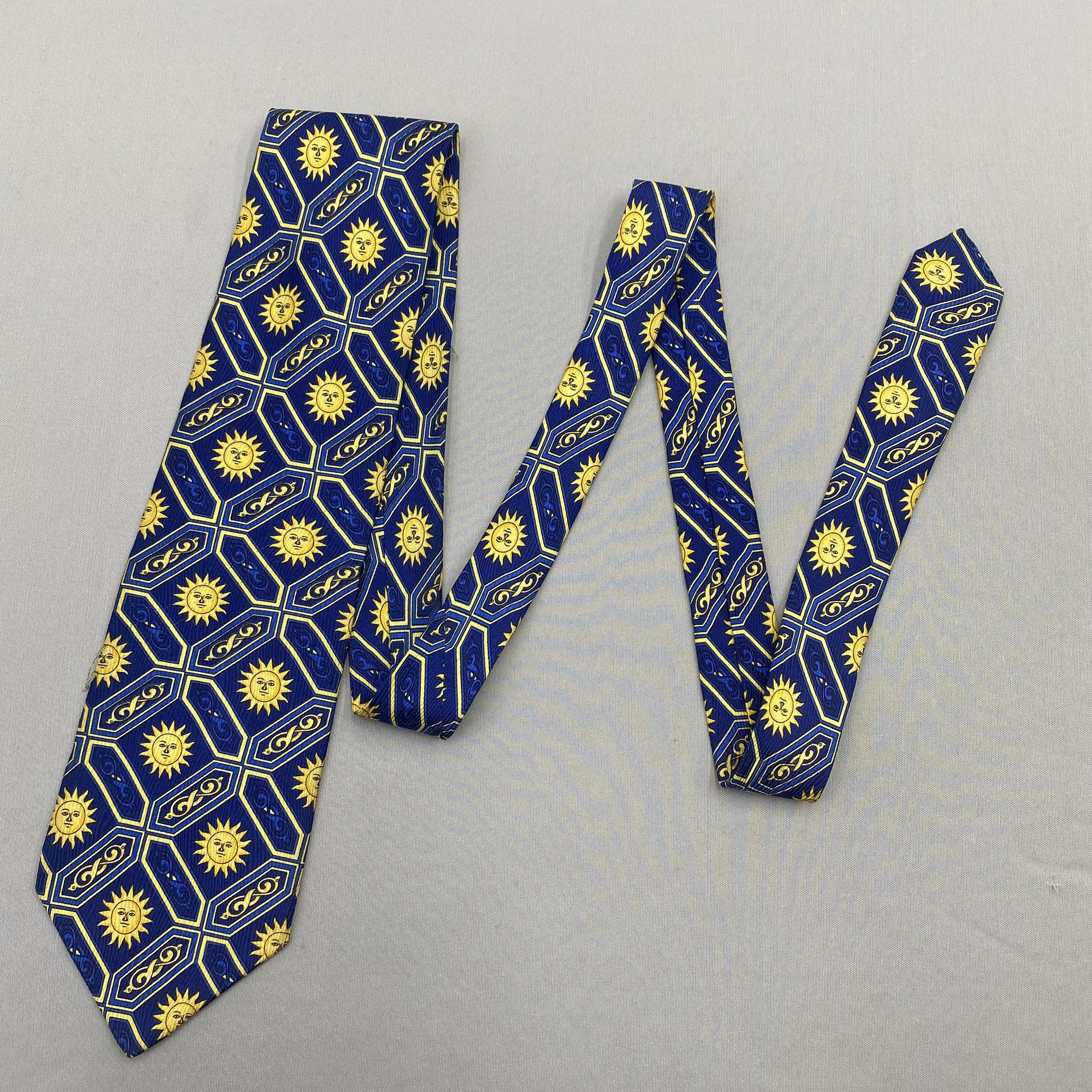Japanese Brand Vintage Gianni Versace SILK Necktie Cravate Pure Silk Size ONE SIZE - 5 Thumbnail