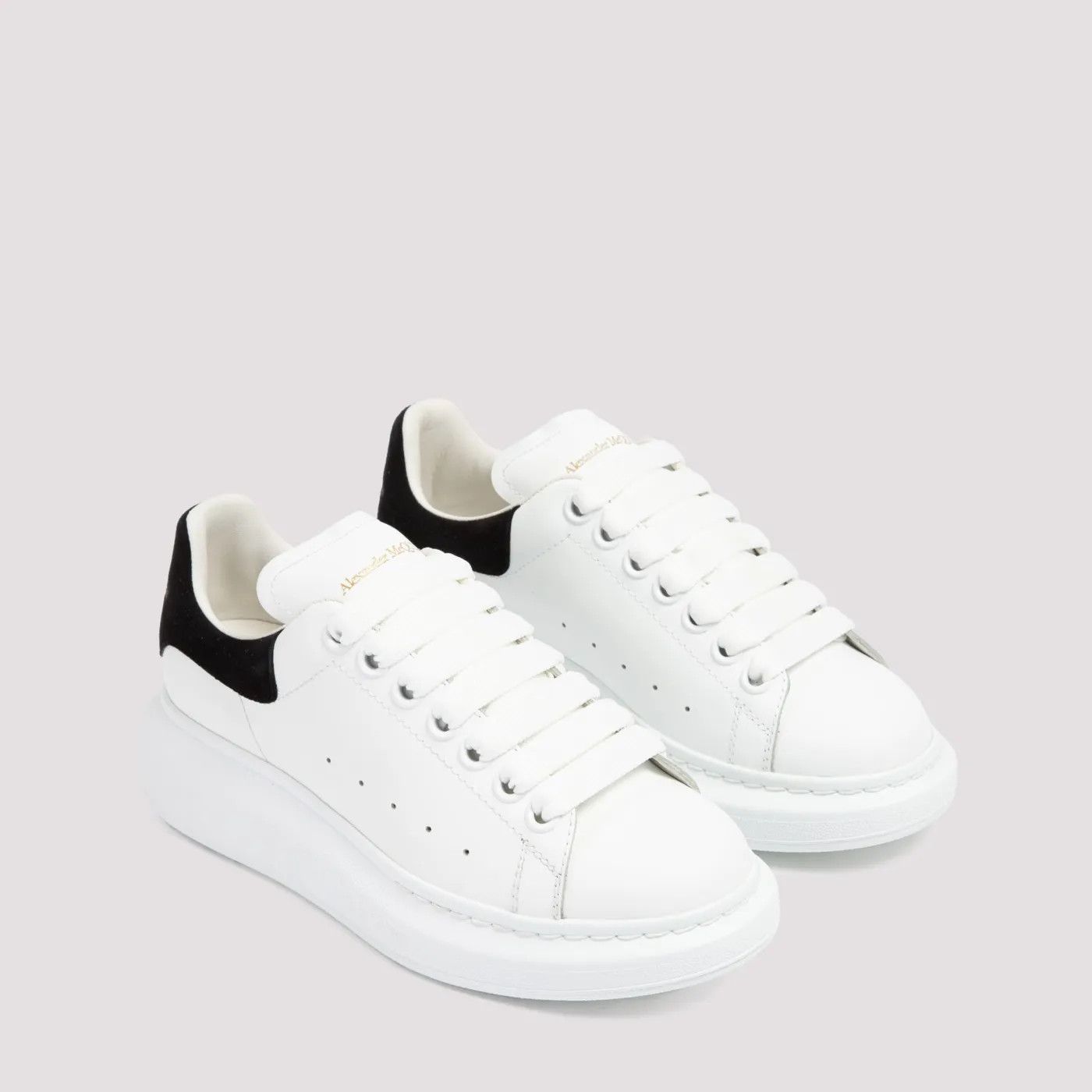 Alexander McQueen o1s22i1n1024 Leather Sneakers in White Black Size US 9 / IT 39 - 3 Thumbnail