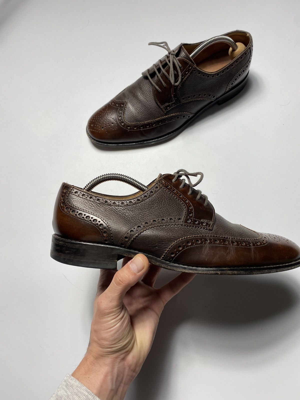 Loake Loake Lace Up Brogue Shoes Arlington size 8 Size US 8 / EU 41 - 3 Thumbnail
