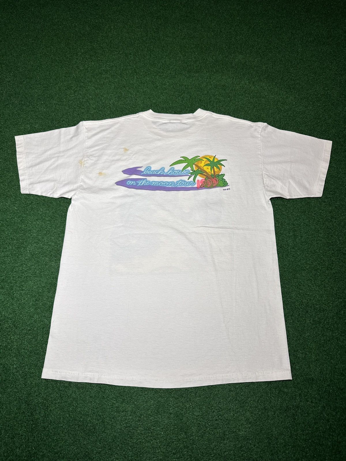 Giant Jimmy Buffet Beach House On The Moon L/XL 22x30 T Shirt Size US XL / EU 56 / 4 - 5 Thumbnail