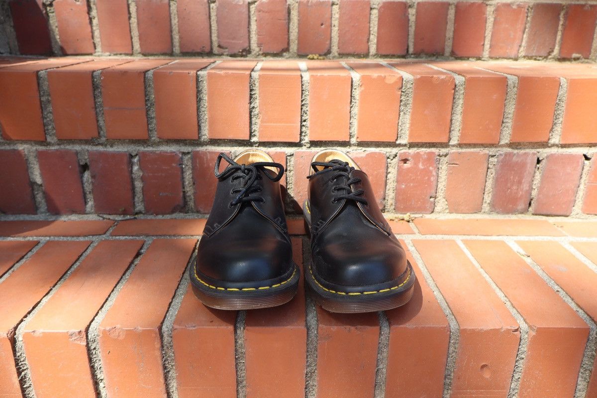 Dr. Martens Dr. Martens 1461 Vintage Made in England Oxford Size US 8 / EU 41 - 2 Thumbnail