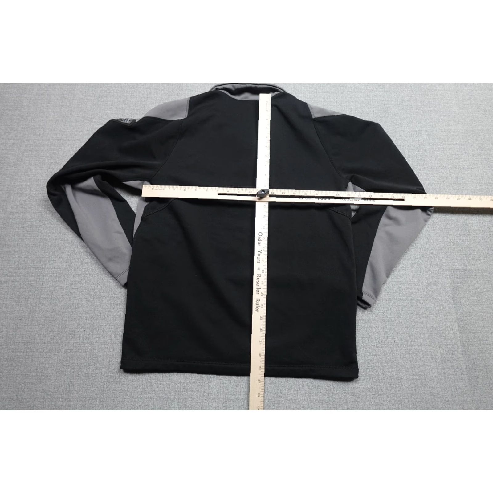 Obermeyer Obermeyer Quarter Zip Pullover Mens M Gray Black Fleece Ski Layer Stetch 1/4 Zip High Neck Casual Size US M / EU 48-50 / 2 - 4 Thumbnail