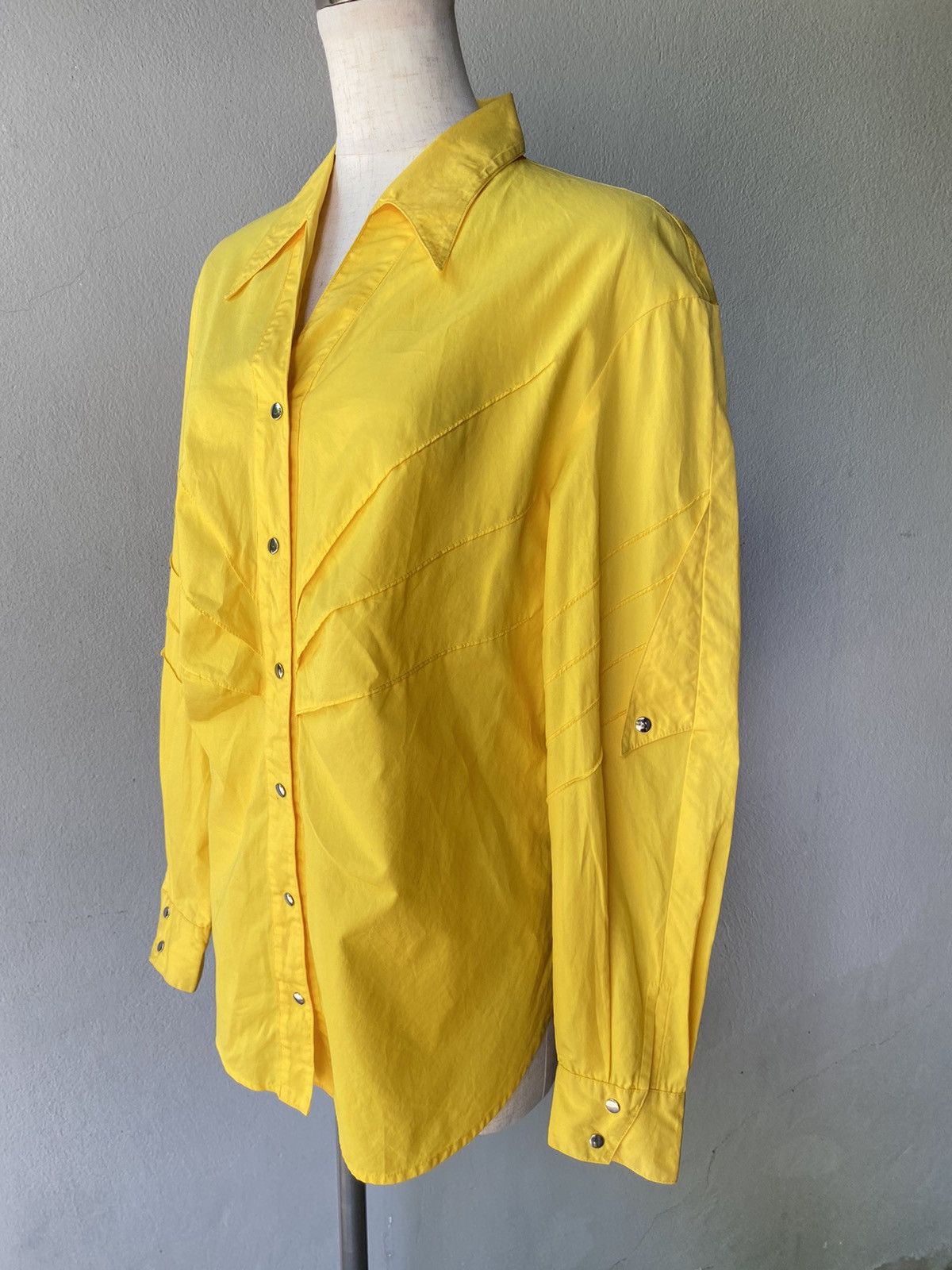 Mugler MUGLER Bright Yellow Long-Sleeve Snap-Button Collar Shirt Size M / US 6-8 / IT 42-44 - 16 Thumbnail