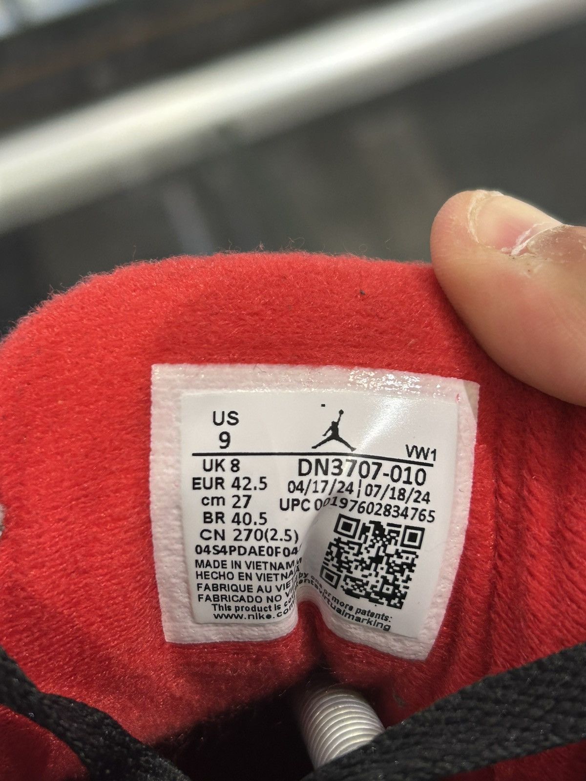 Jordan Brand Jordan 3 black cement 2024 Size US 9 / EU 42 - 10 Thumbnail