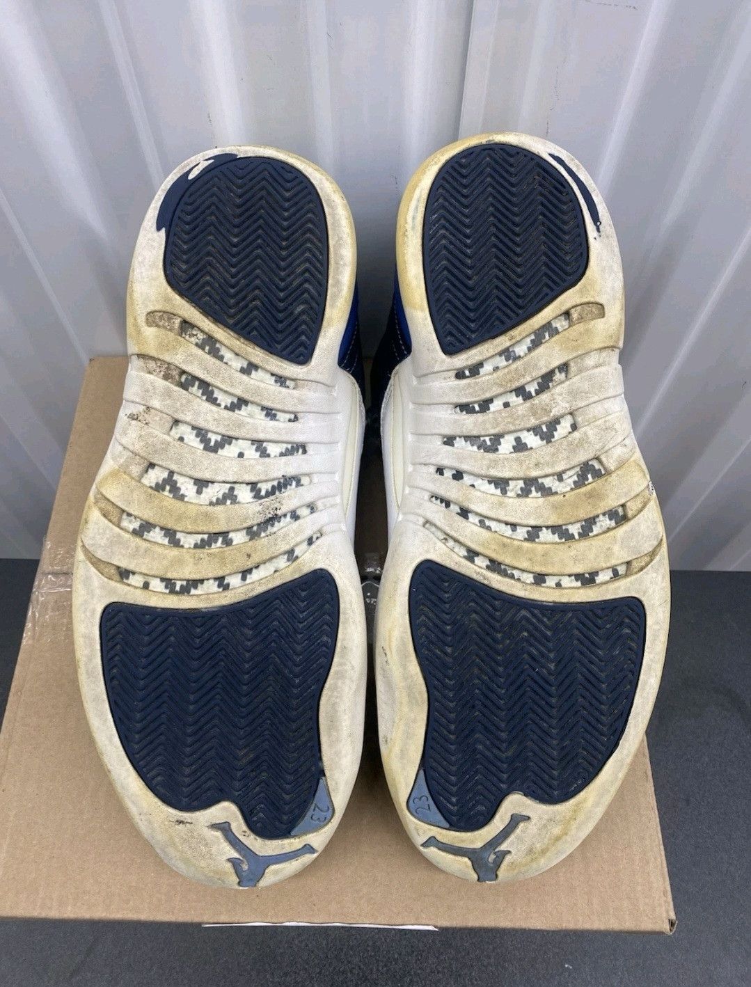 Jordan Brand Nike Air Jordan 12 Retro Indigo 2020 130690-404 Size 11 Men Size US 11 / EU 44 - 7 Thumbnail