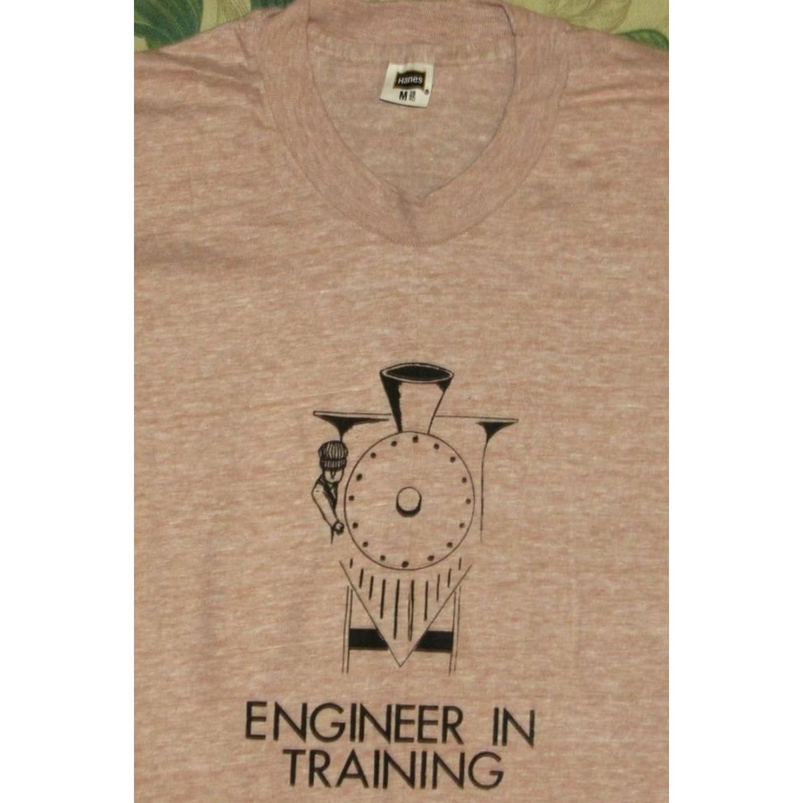 Hanes Vtg 70s HANES Engineer In Training T Shirt Small Size US S / EU 44-46 / 1 - 2 Thumbnail