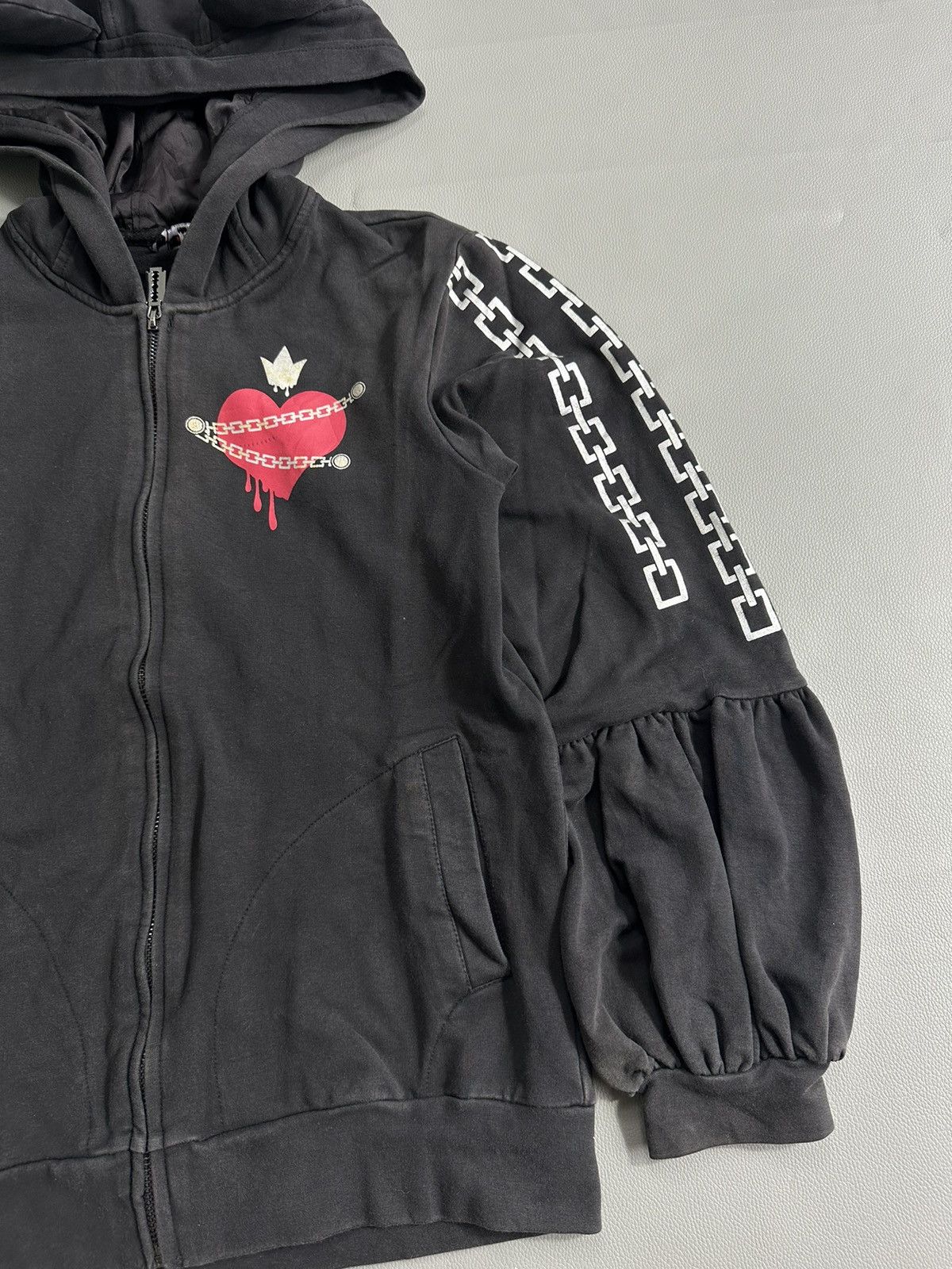 Beauty Beast CRAZY FADED CHAIN HEART ZIP UPHOODIE IFSIXWASNINE LGB STYLE Size S / US 4 / IT 40 - 5 Thumbnail