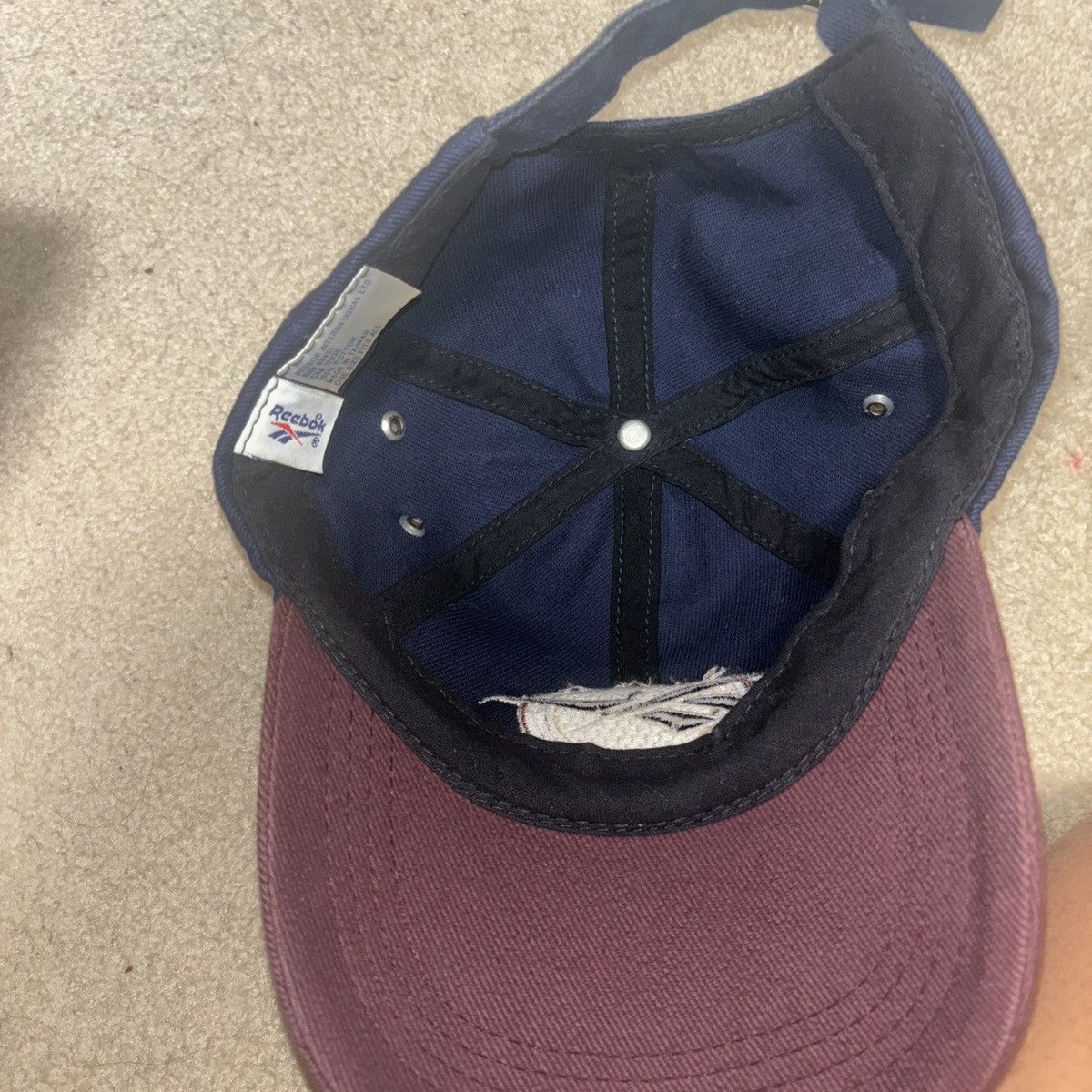 Reebok × Vintage Vintage Reebok Hat 1990s Embroidered Plain Logo Maroon Navy Size ONE SIZE - 5 Thumbnail