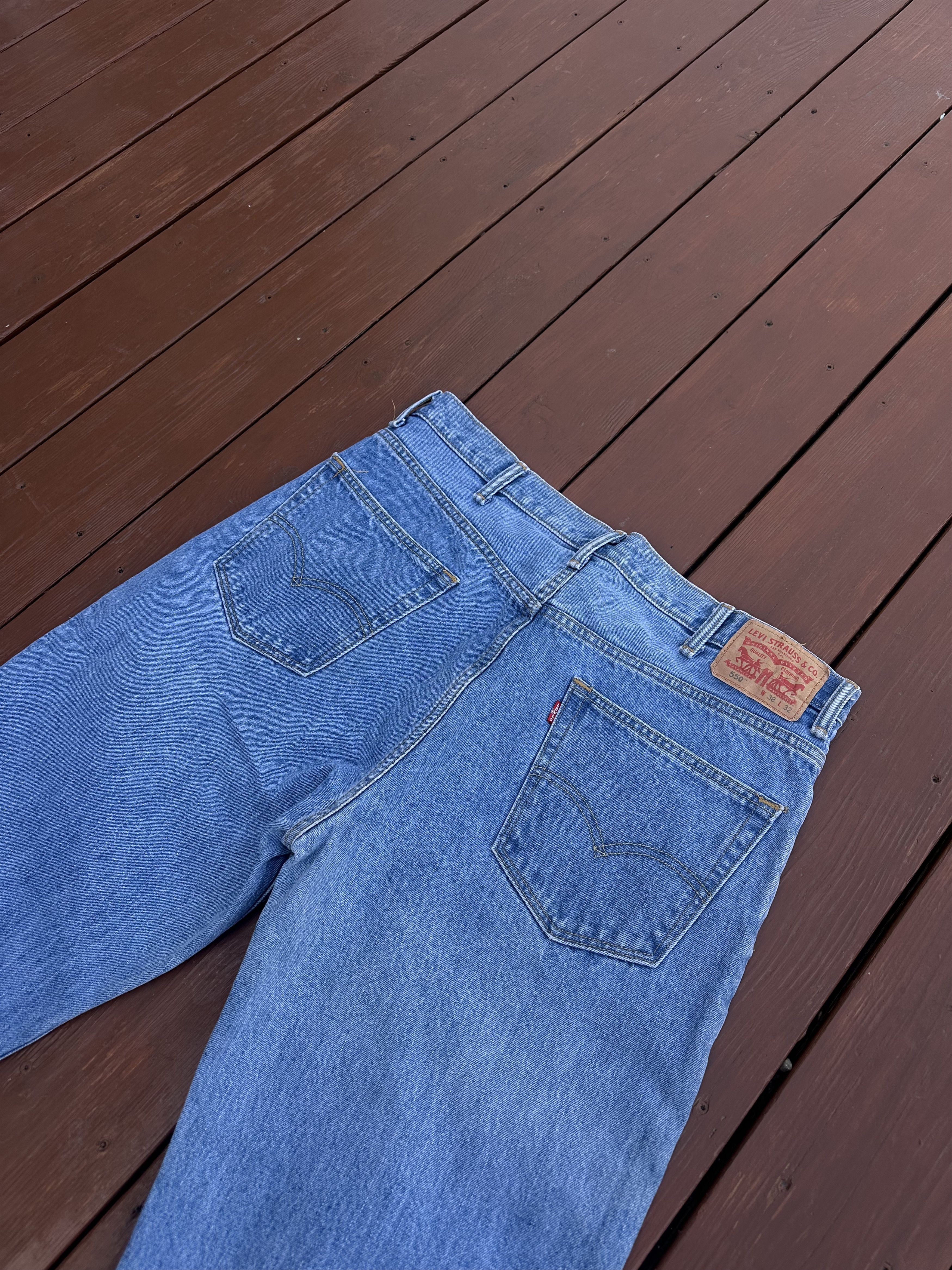 Levi's × Vintage Men’s Vintage Blue Jeans Levi’s 550 Size:38/32 Size US 38 / EU 54 - 15 Thumbnail