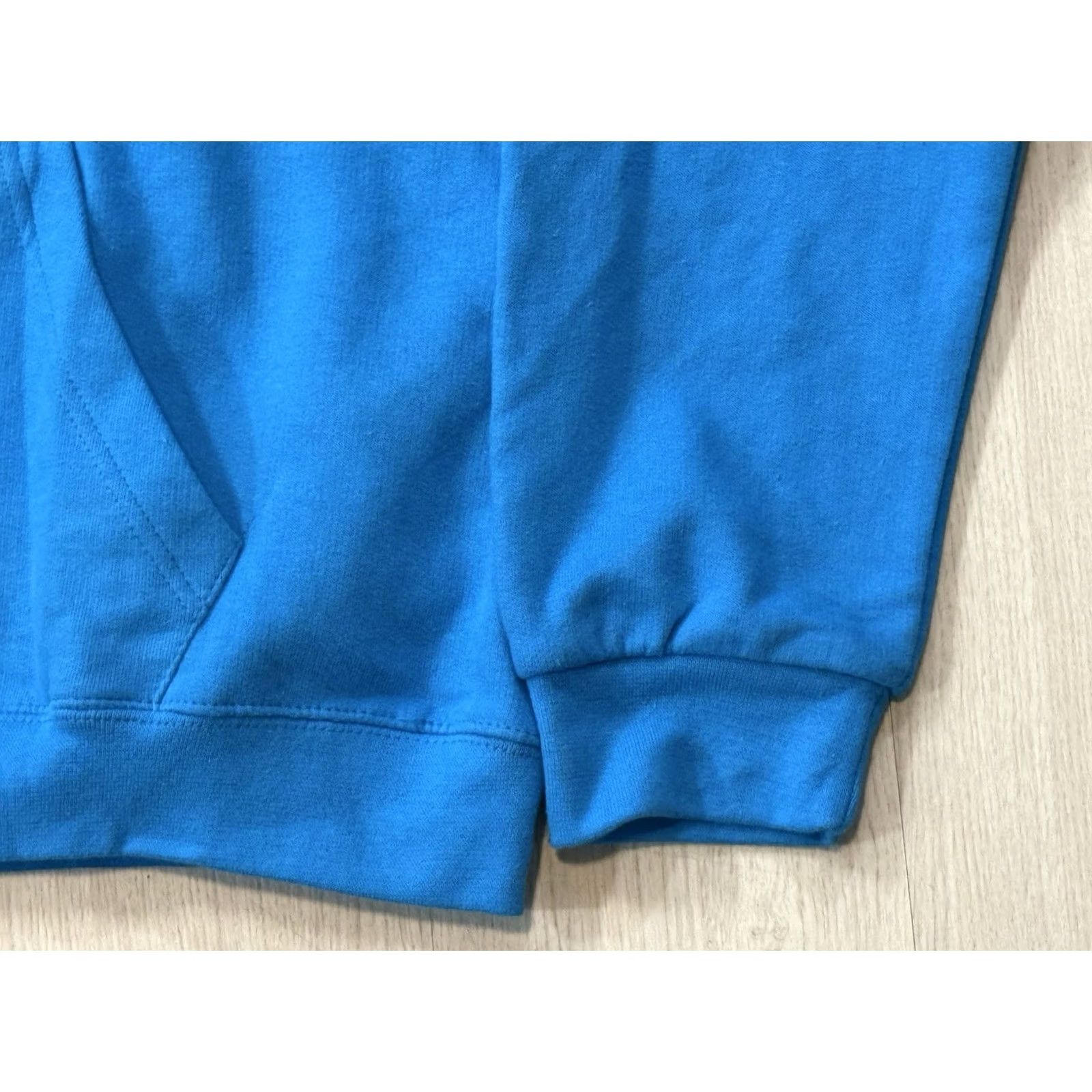 Bravado Bravado Billie Eilish ‘Racer Logo & Blohsh’ Pullover Hooded Sweatshirt Large Neon Blue Music Celebrity Colorful Grunge Hip Hop Punk Mens Womens Size L / US 10 / IT 46 - 5 Thumbnail
