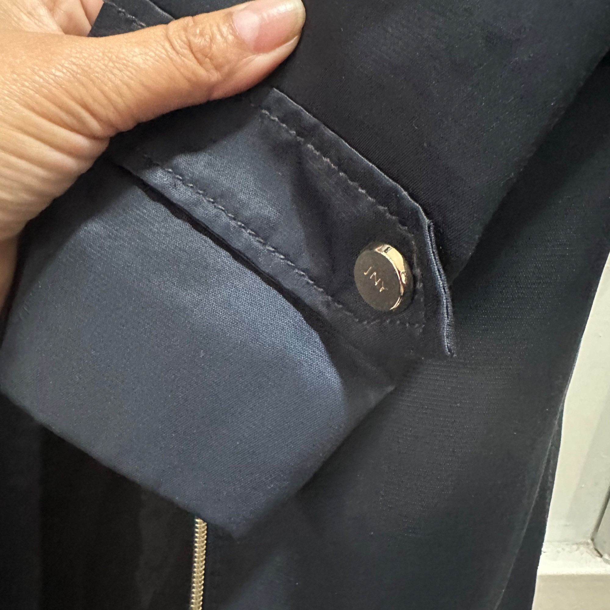 Jones New York 🤩Women Trench Coat Jones New York Sz M Mid Length Navy Belt Size L / US 10 / IT 46 - 7 Thumbnail