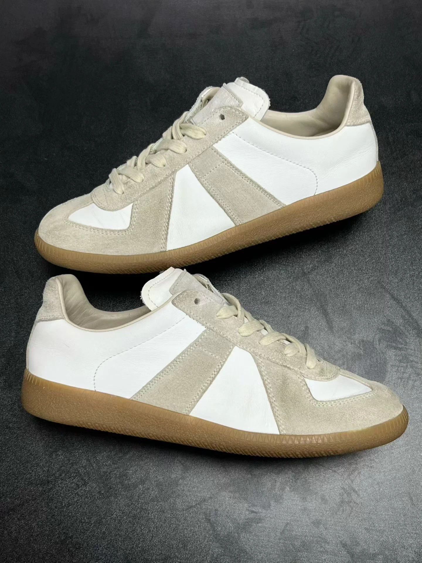 Maison Margiela Maison Margiela Replica Low Top Gray/White 37 EU VGUC Size US 6 / IT 36 - 5 Thumbnail