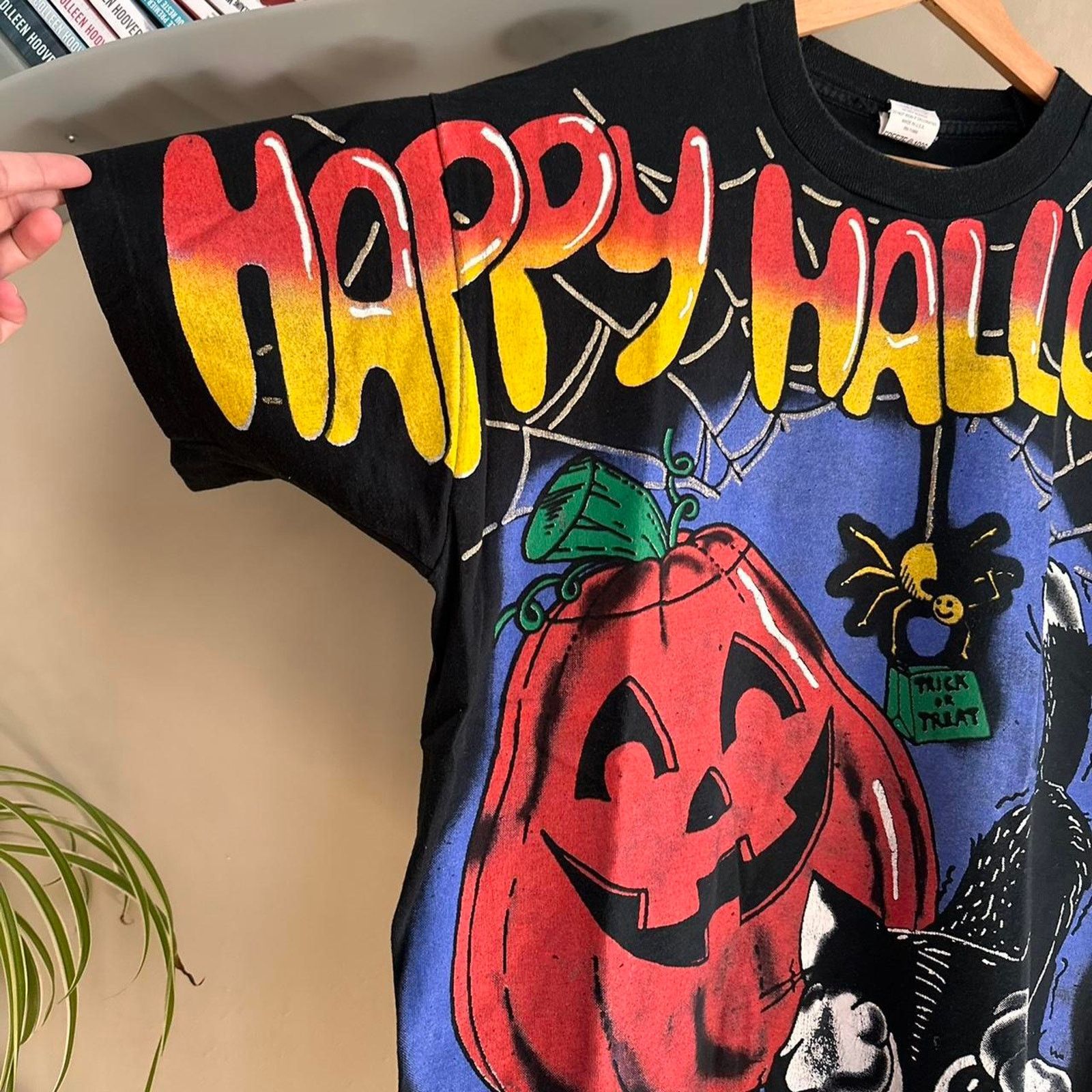 Vintage Vintage 1996 Halloween All Over Print Shirt Size US L / EU 52-54 / 3 - 3 Thumbnail