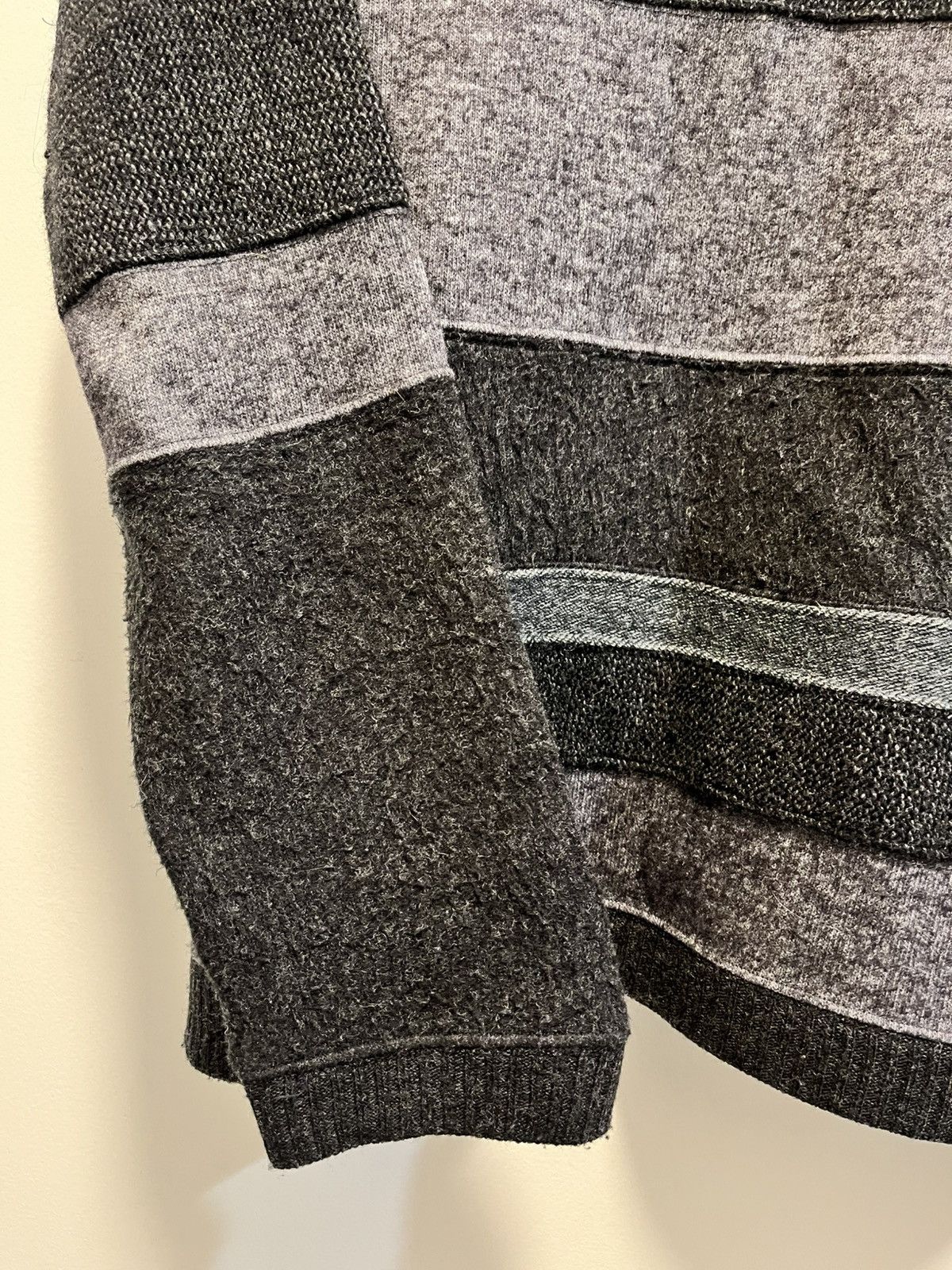 White Mountaineering Contrasting Materials Knit Sweater Size US S / EU 44-46 / 1 - 3 Thumbnail