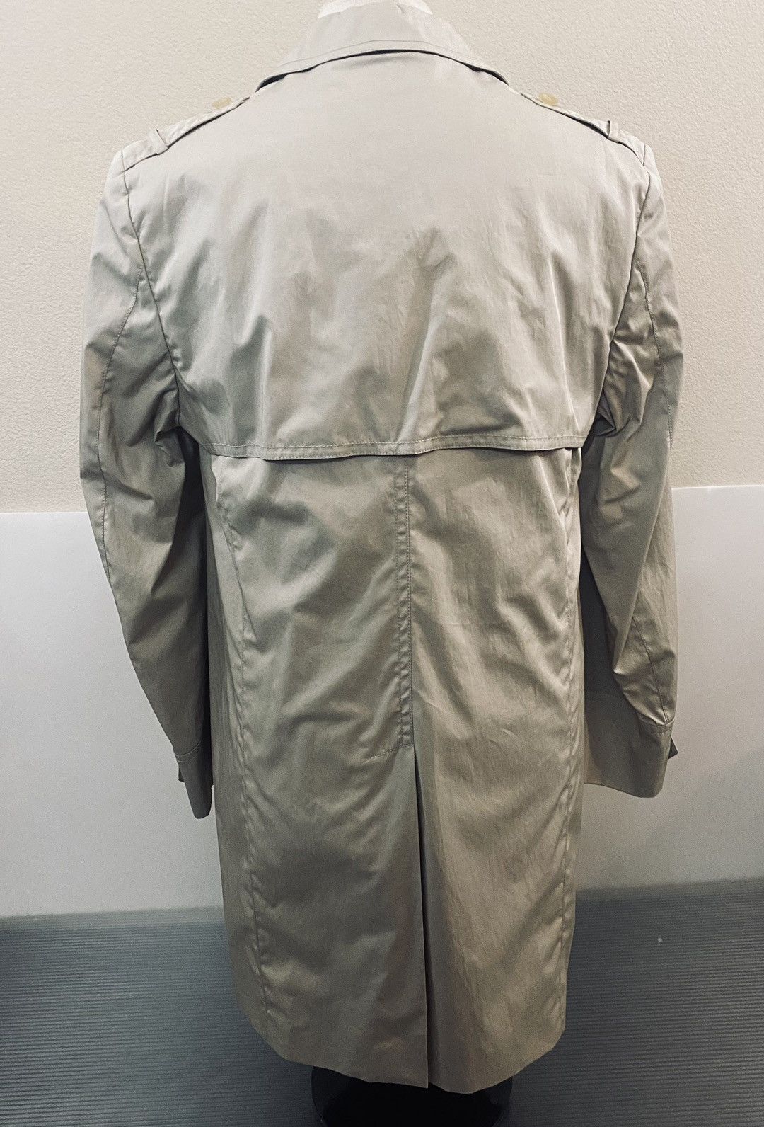 Gucci Gucci 🇮🇹 Stone Khaki Guccissima Lined Mackintosh Coat 48 NWT Size US M / EU 48-50 / 2 - 3 Thumbnail