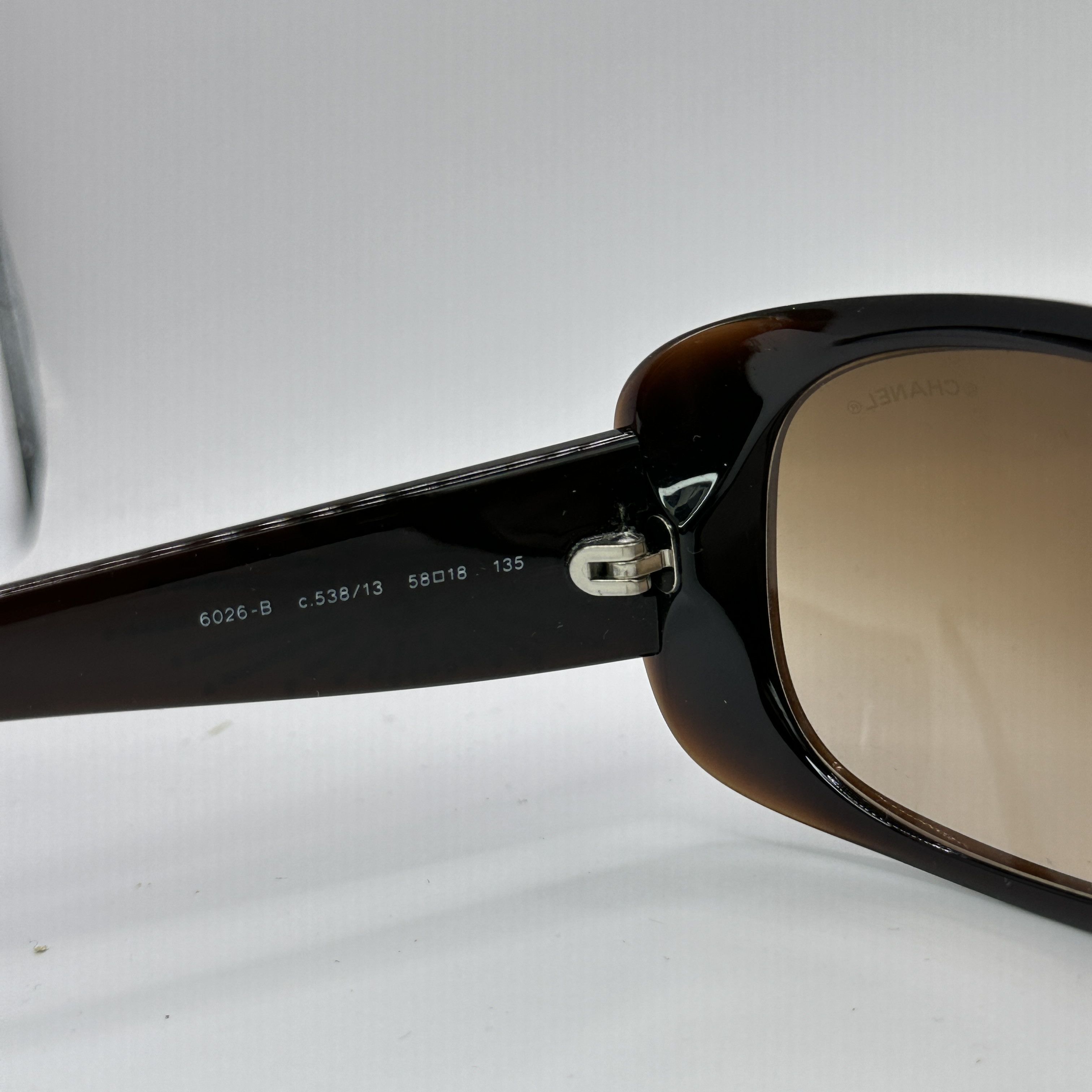 Chanel × Vintage Vintage Chanel Swarovski Crystal CC Logo 00s Sunglasses Size ONE SIZE - 5 Thumbnail