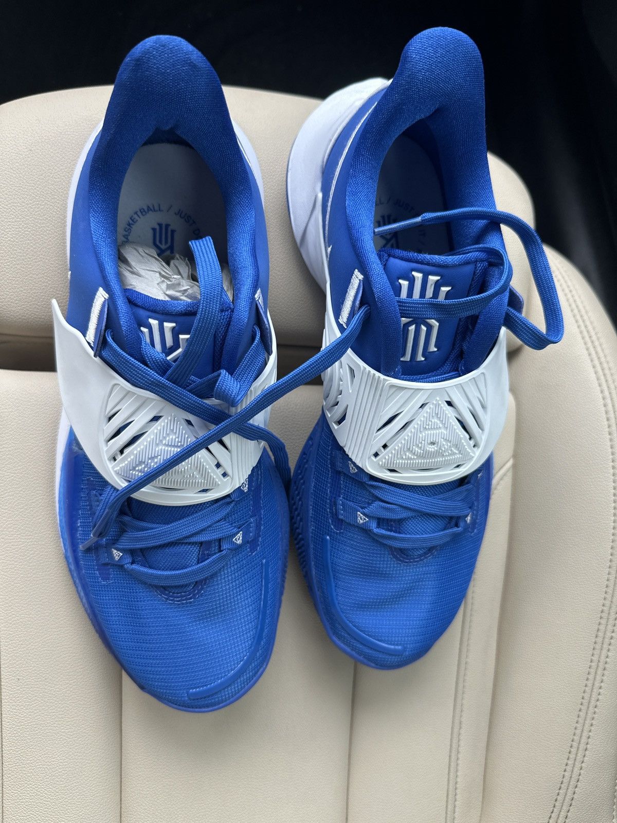 Nike Nike Kyrie Low 3 Size US 9.5 / EU 42-43 - 7 Thumbnail