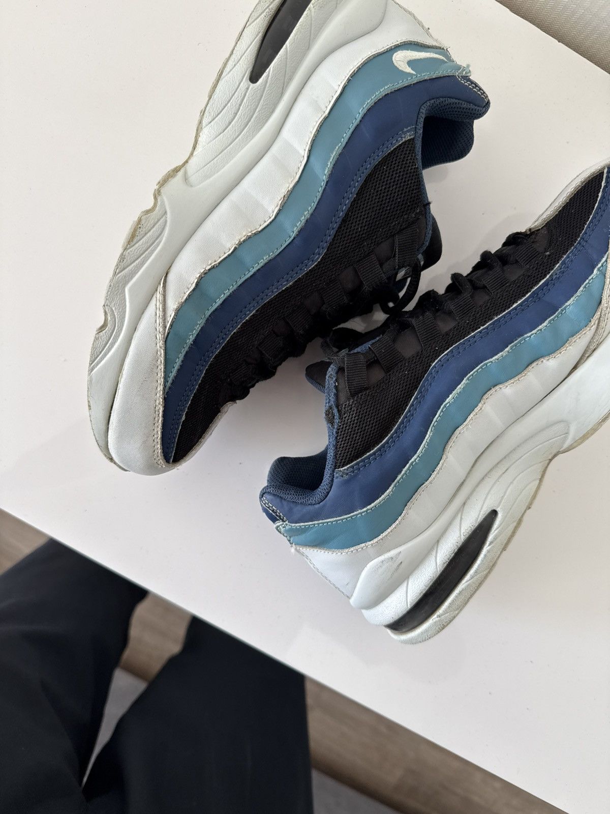 Nike Vintage Nike Air Max 95 Y2K Rare Drill Sk8 Ocean Sneakers Size US 7 / EU 40 - 15 Thumbnail
