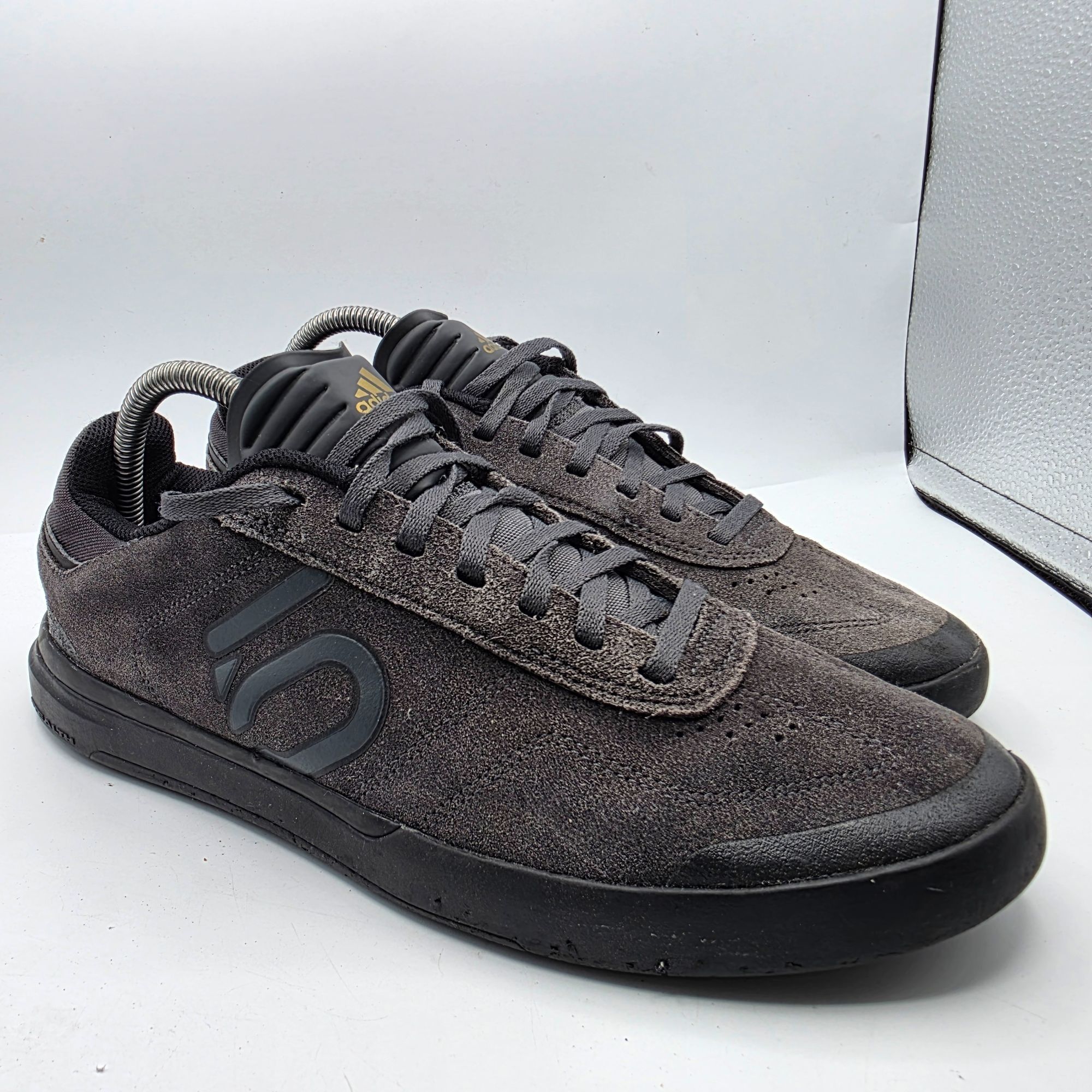 adidas gazelle silver green womens Adidas Skate Colgol/Black1/Lgtsan G09559 US Mens Size 9.5  western-skate-co