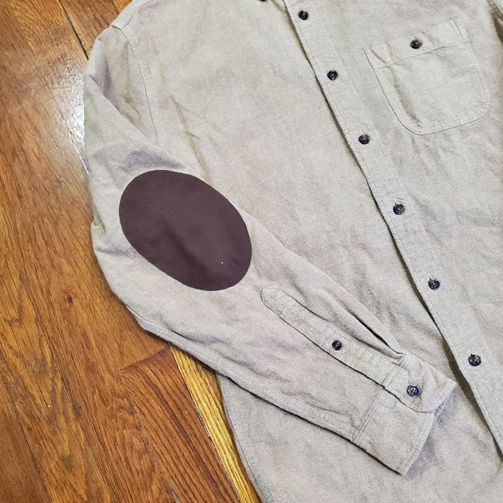 J.Crew J. Crew Shirt Mens Medium Beige Elbow Patch Button-Down Long Sleeve Casual Shirt Size US M / EU 48-50 / 2 - 2 Thumbnail