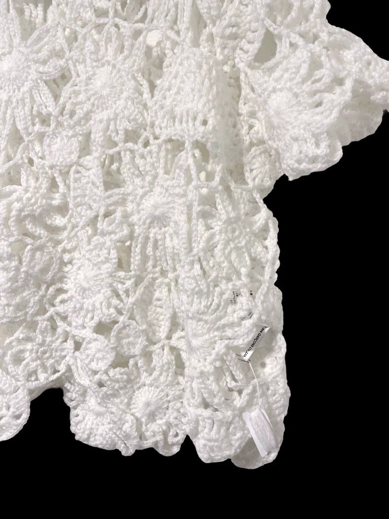 Comme des Garcons Comme Des Garcons Floral embroidered knit cut-out top Size S / US 4 / IT 40 - 4 Thumbnail