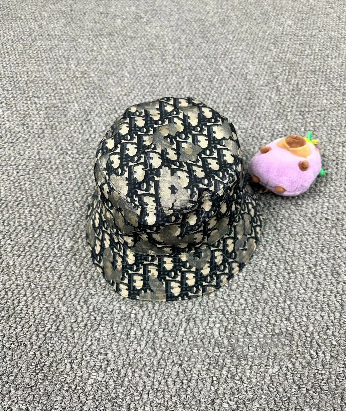 Dior Dior size S Monogrammed graffiti fisherman's hat| Size ONE SIZE - 1 Thumbnail
