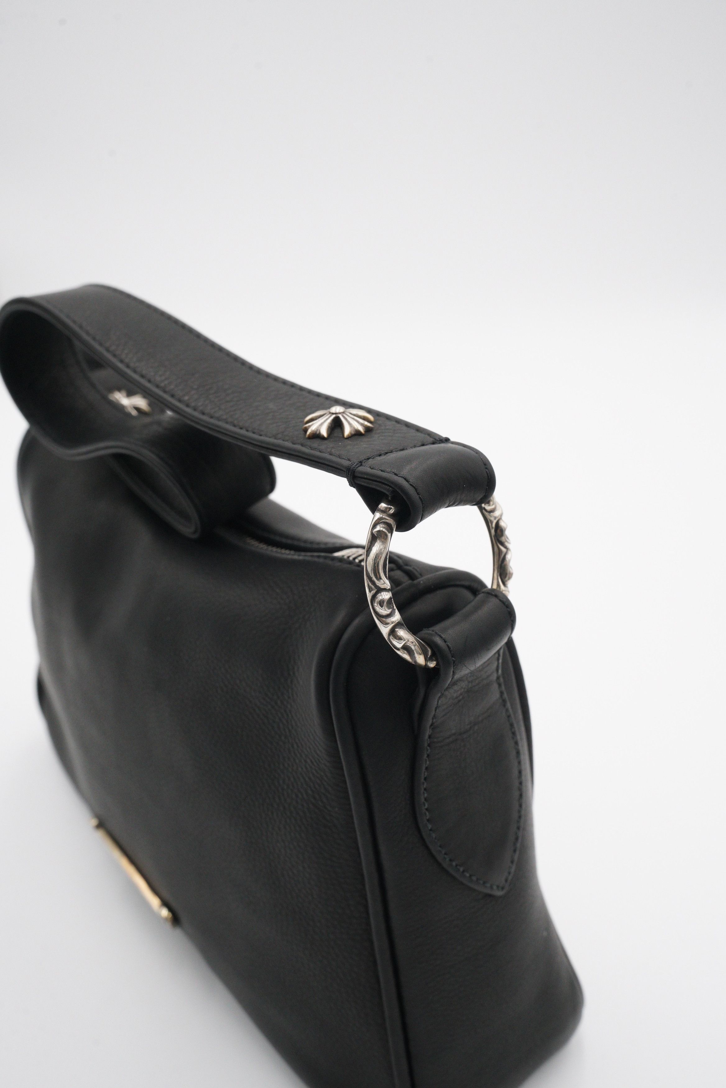 Chrome Hearts Chrome Hearts Chicken Nugget Leather Shoulder Bag in Black Size ONE SIZE - 7 Thumbnail