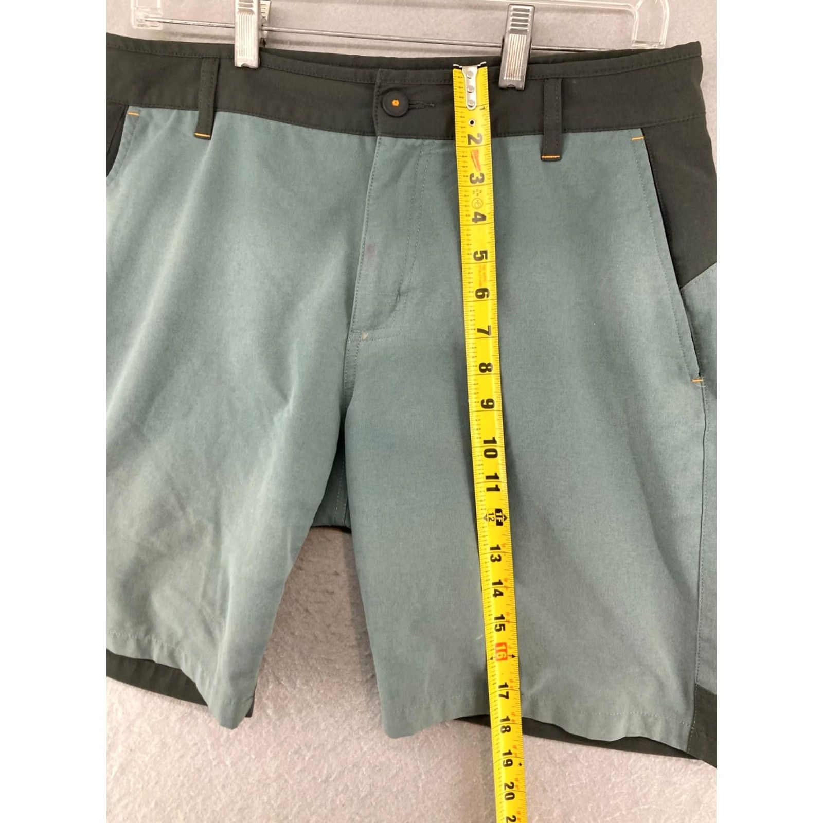 Mountain Hardwear Mountain Hardwear Bermuda Shorts 32 Blue Mens Regular Pocket Solid Outdoor Summer 32 Mens Size US 32 / EU 48 - 3 Thumbnail