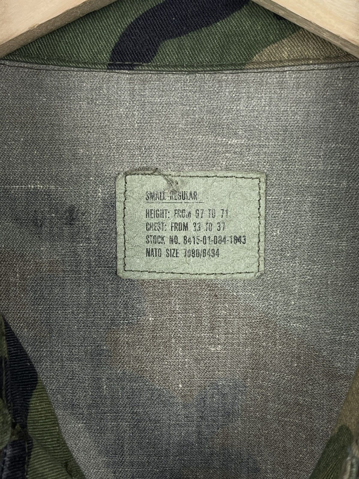 Vintage Army Coat Combat Woodland Camouflage Pattern Men’s Size S Size US S / EU 44-46 / 1 - 14 Thumbnail