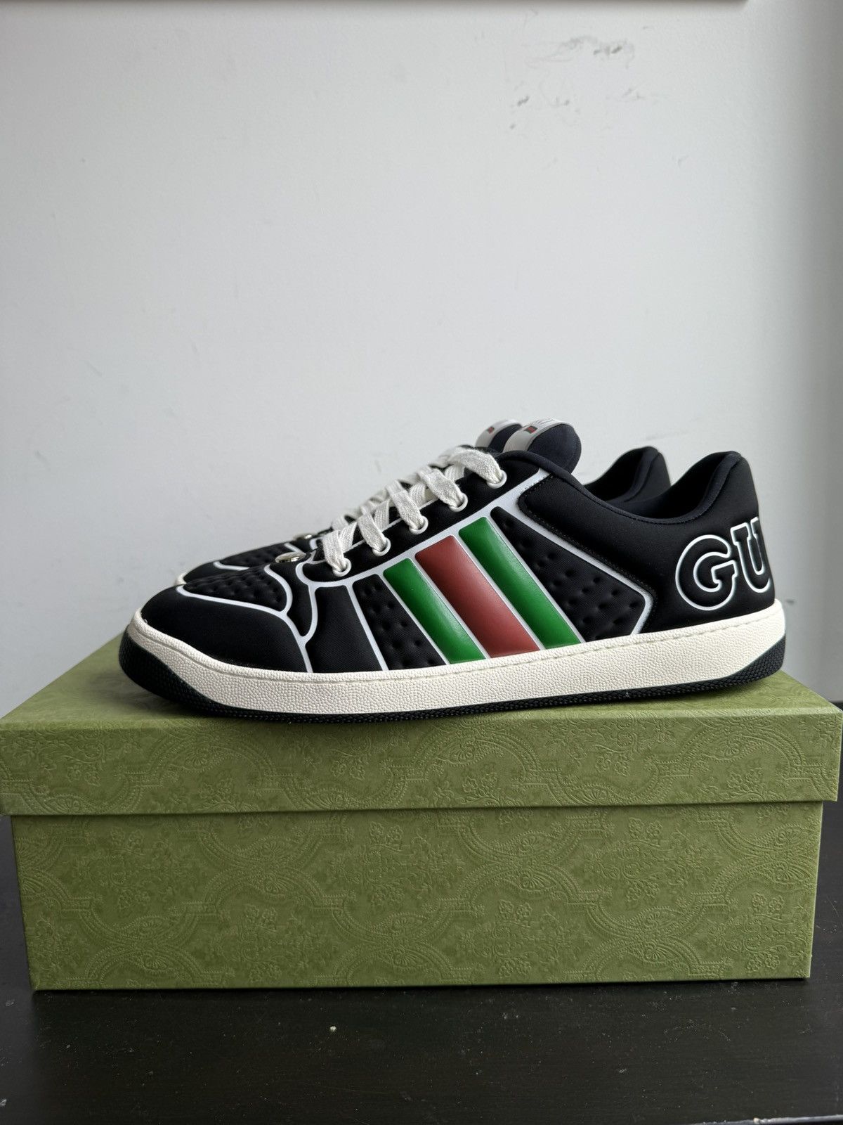 Gucci Gucci screener sketch Size US 10.5 / EU 43-44 - 1 Thumbnail