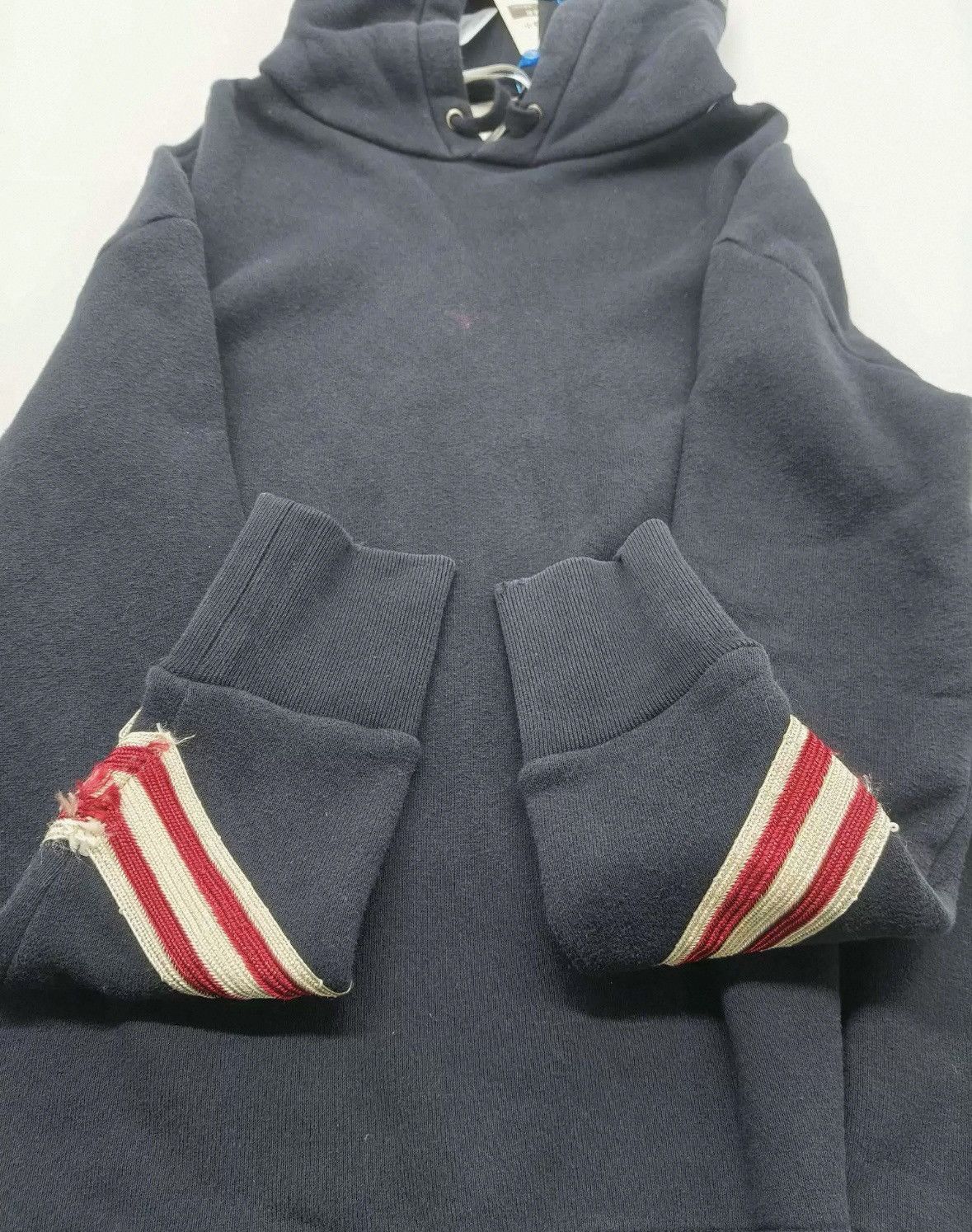 Gucci Gucci Black small destruction embroidered hooded sweatshirt Size US S / EU 44-46 / 1 - 3 Thumbnail