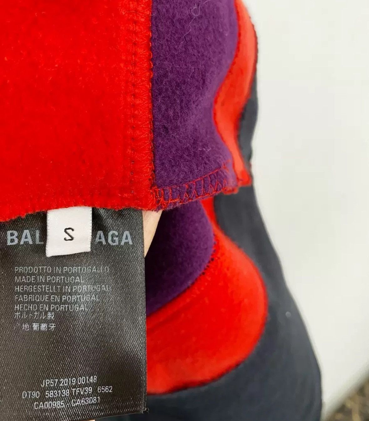 Balenciaga balenciaga hoodie 2412-Nextarrow Size US S / EU 44-46 / 1 - 7 Thumbnail