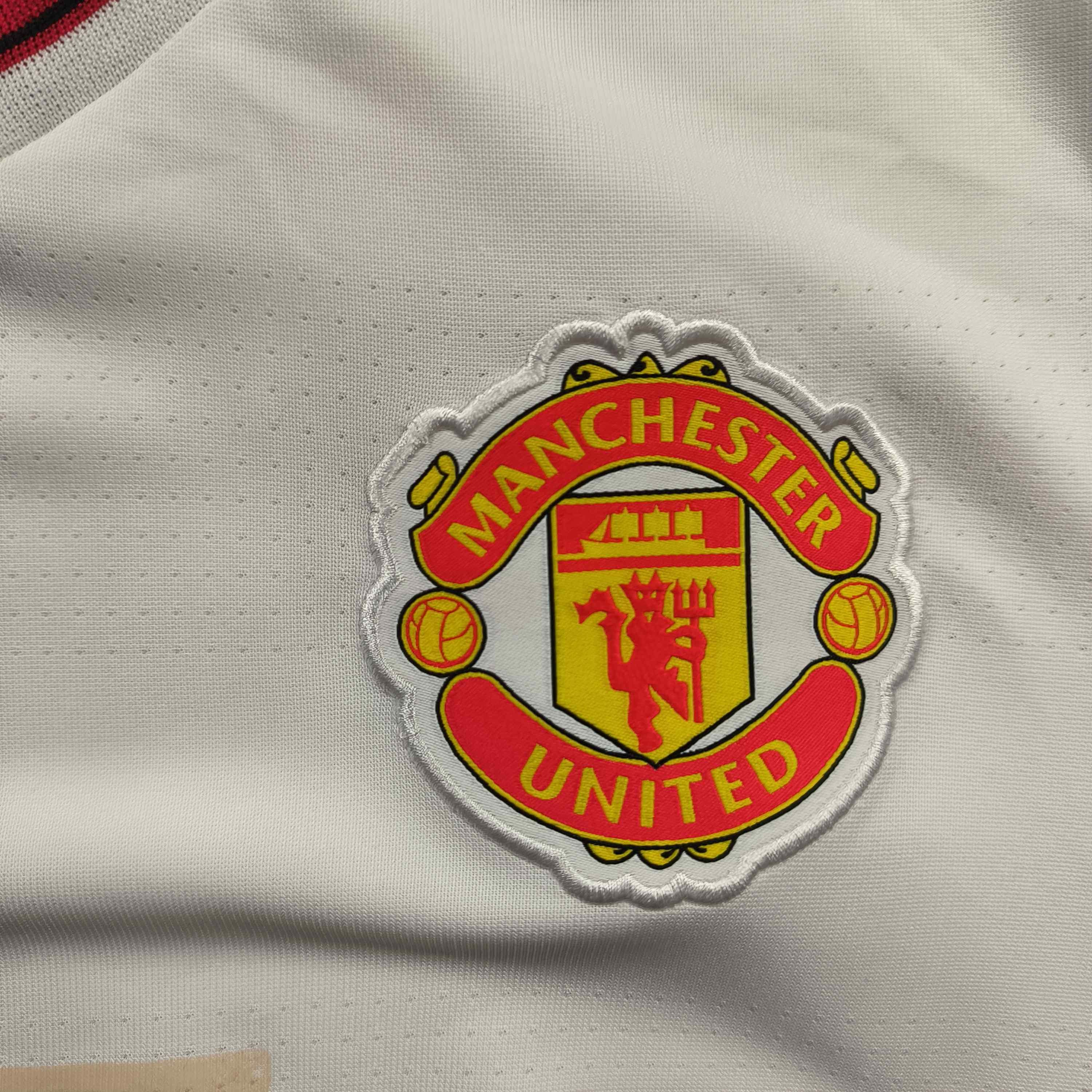 Adidas Manchester United 2015-16 Adidas away football jersey size S Size US S / EU 44-46 / 1 - 4 Thumbnail