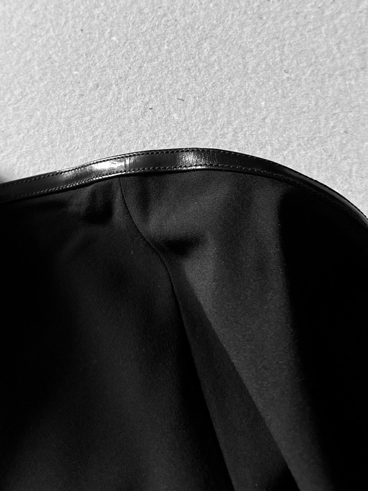 Gucci Runway F/W 1997 Gucci by Tom Ford G Logo Buckle Wrap Skirt Size 28" / US 6 / IT 42 - 10 Thumbnail