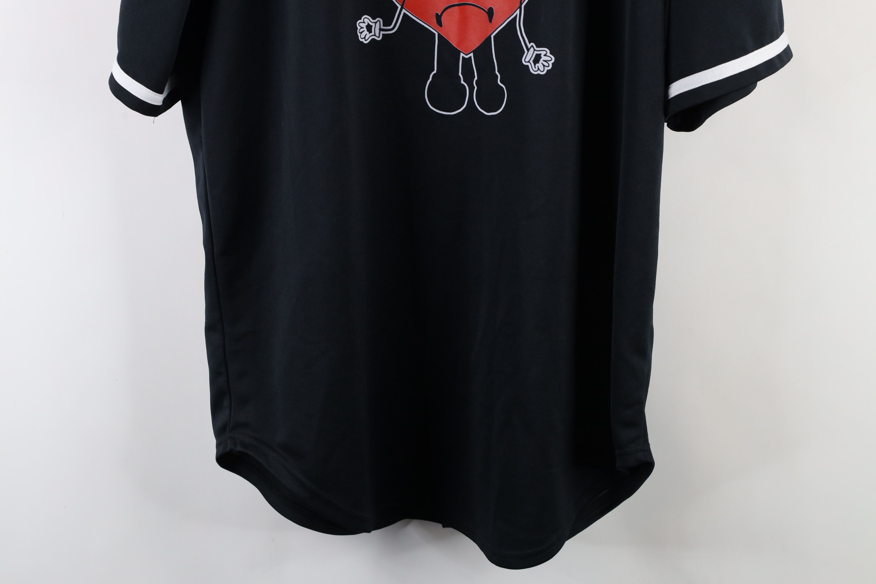 Vintage Streetwear Un Verano Sin Ti Tour Bad Bunny Baseball Jersey Size US L / EU 52-54 / 3 - 13 Thumbnail
