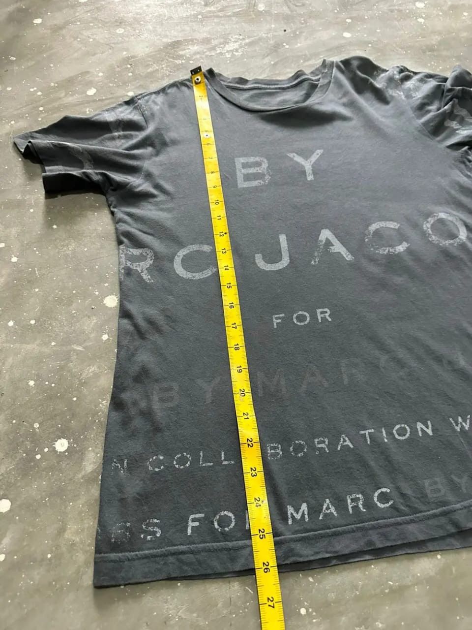 Marc by Marc Jacobs Marc By Marc Jacobs Over Print Logo T-shirt Size S / US 4 / IT 40 - 6 Thumbnail