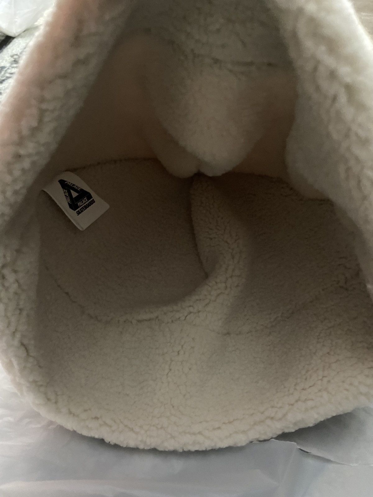 Palace Palace Shearling Beanie (Large / XLarge) Size ONE SIZE - 4 Thumbnail
