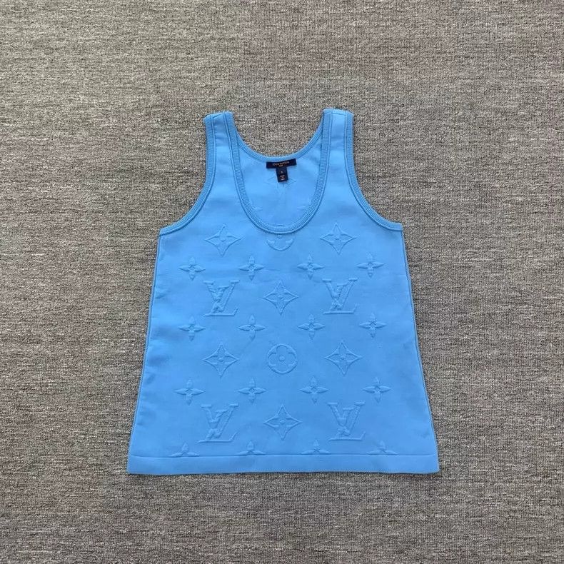 Louis Vuitton Louis Vuitton Full print vest with dark print of blue pres Size US S / EU 44-46 / 1 - 1 Thumbnail