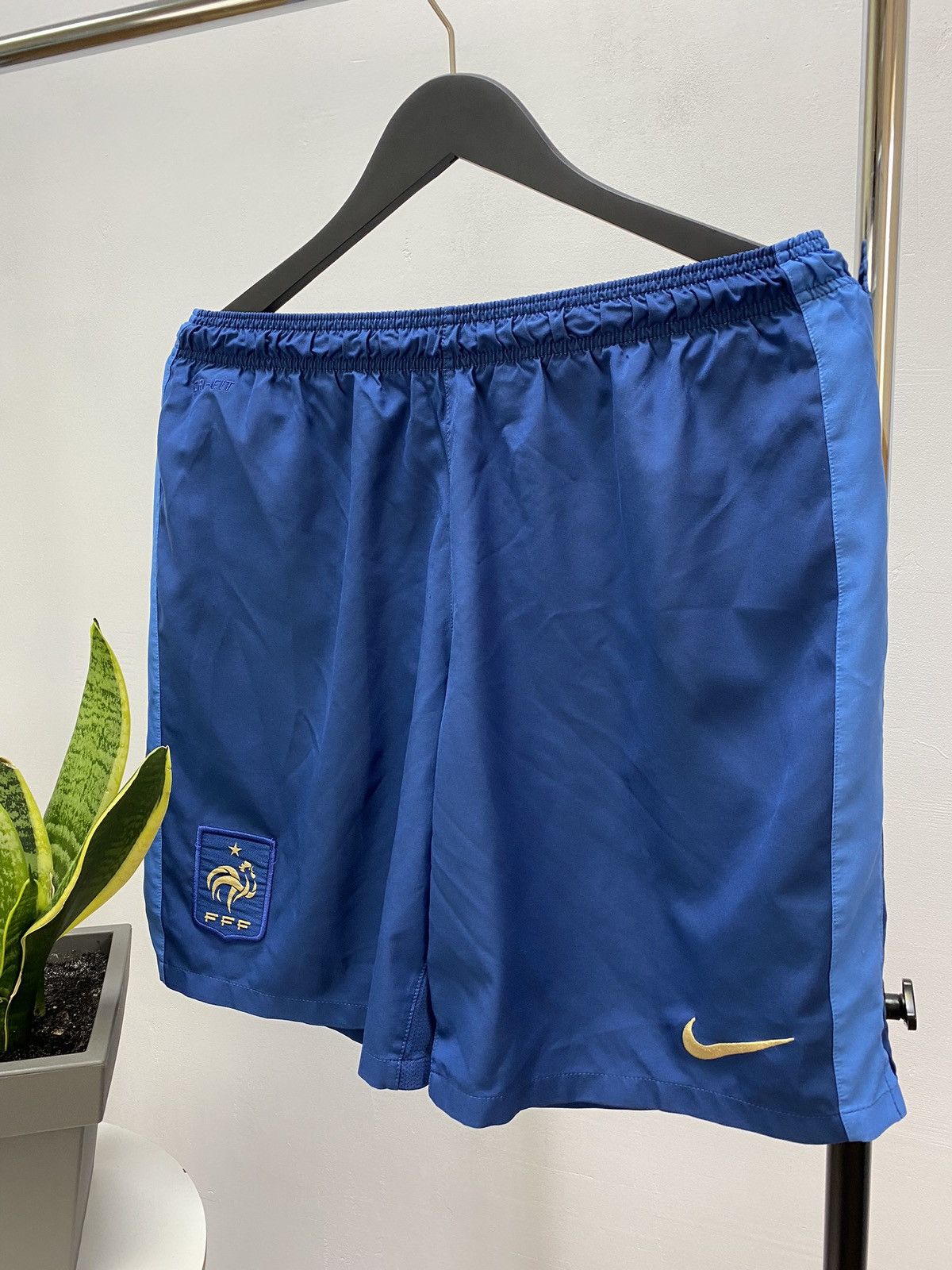 Adidas × Vintage France 2011 2012 Nike National Team Football Soccer Shorts Size US 36 / EU 52 - 2 Thumbnail