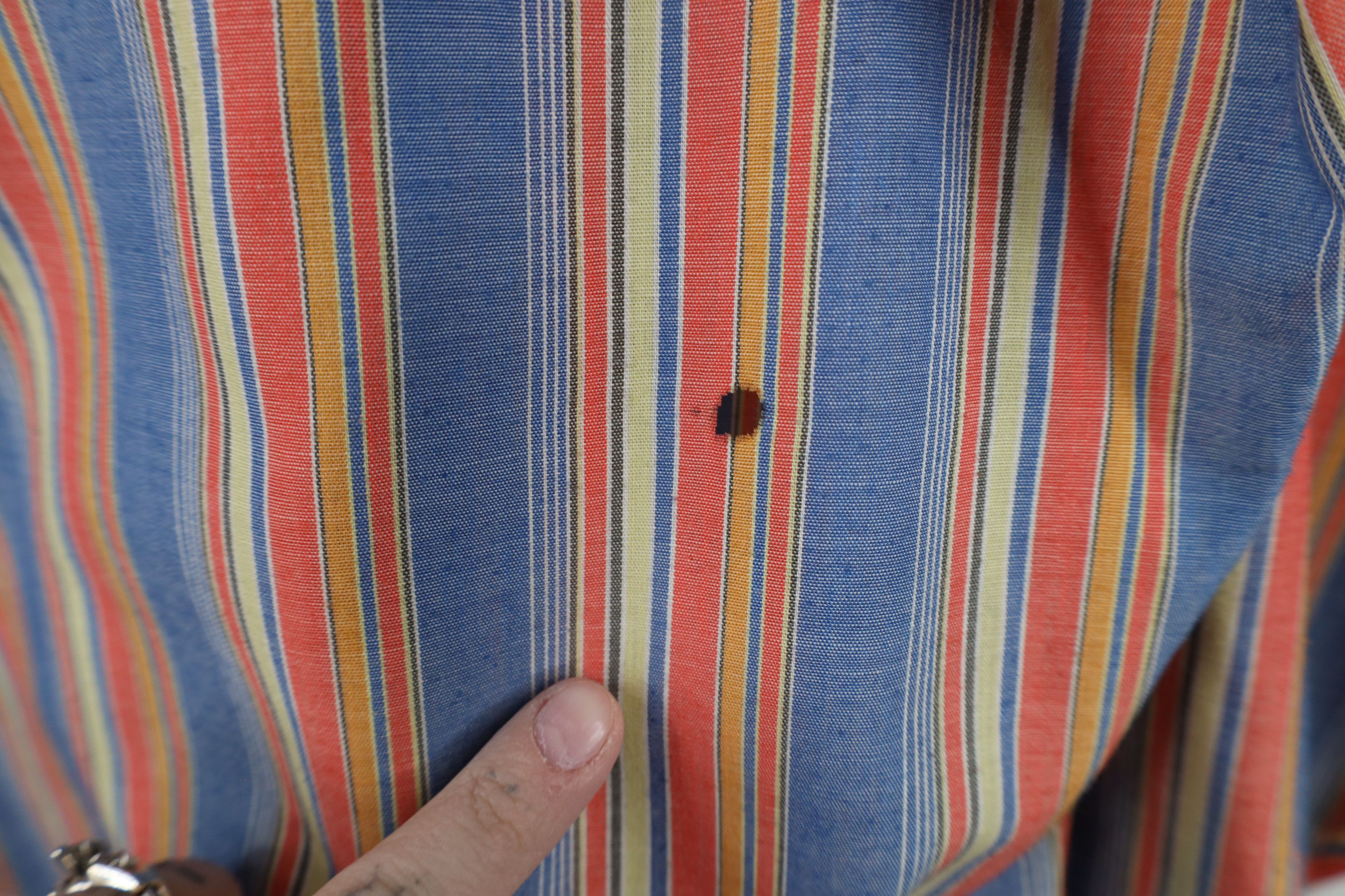 Vintage Vintage 70s Streetwear Rainbow Striped Button Shirt USA Size US M / EU 48-50 / 2 - 11 Thumbnail
