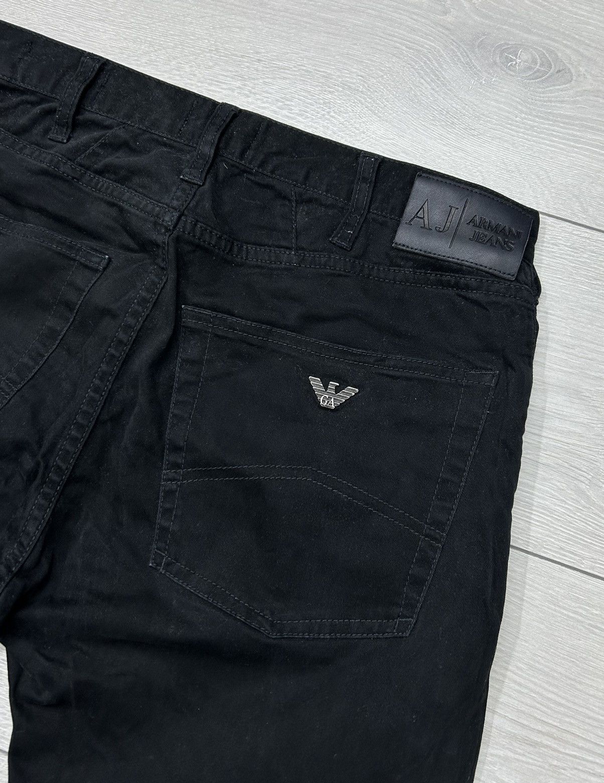 Armani Armani Casual Black pant Size 31/34 Size US 31 - 2 Thumbnail