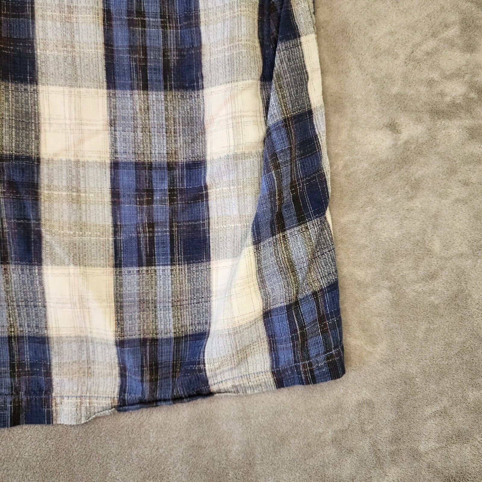 Tommy Bahama Tommy Bahama Mens XL Blue Silk Plaid Short Sleeve Camp Shirt Size US XL / EU 56 / 4 - 10 Thumbnail
