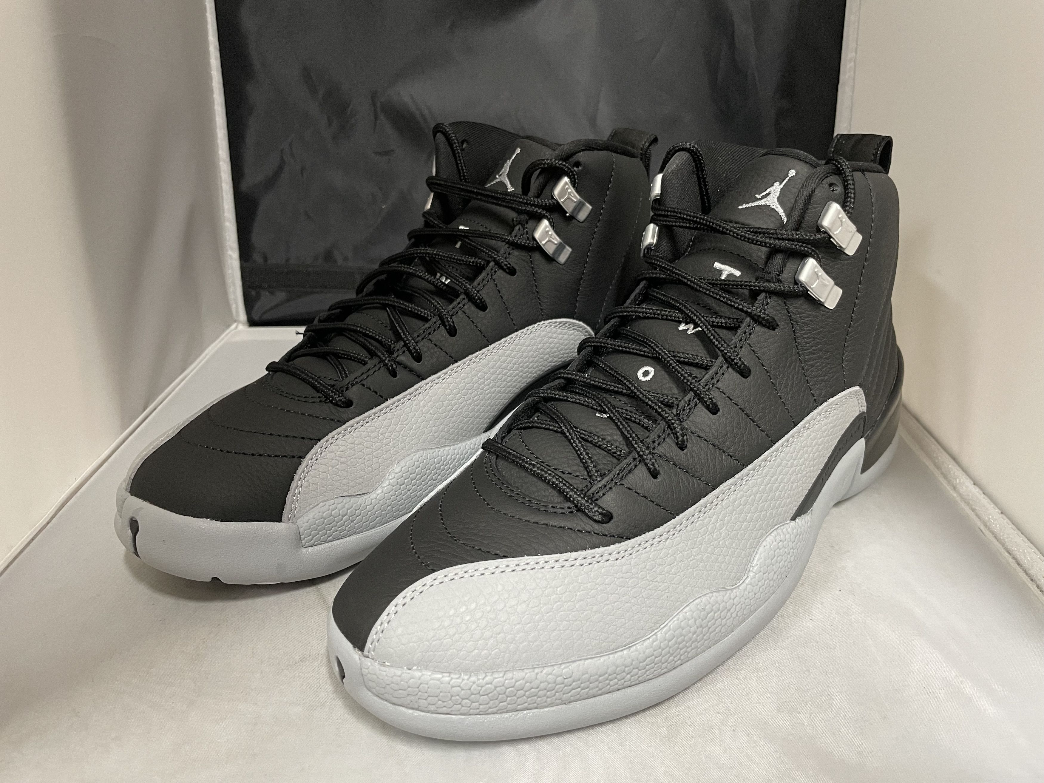 Jordan Brand Air Jordan 12 Retro 'Black/Wolf Grey-White' CT8013 010 Size US 8.5 / EU 41-42 - 4 Thumbnail