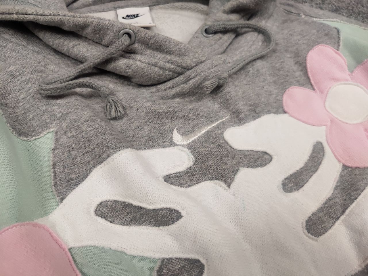 Nike Vintage Nike Skeleton Embroidered Logo Grey Oversized Hoodie Size M / US 6-8 / IT 42-44 - 9 Thumbnail