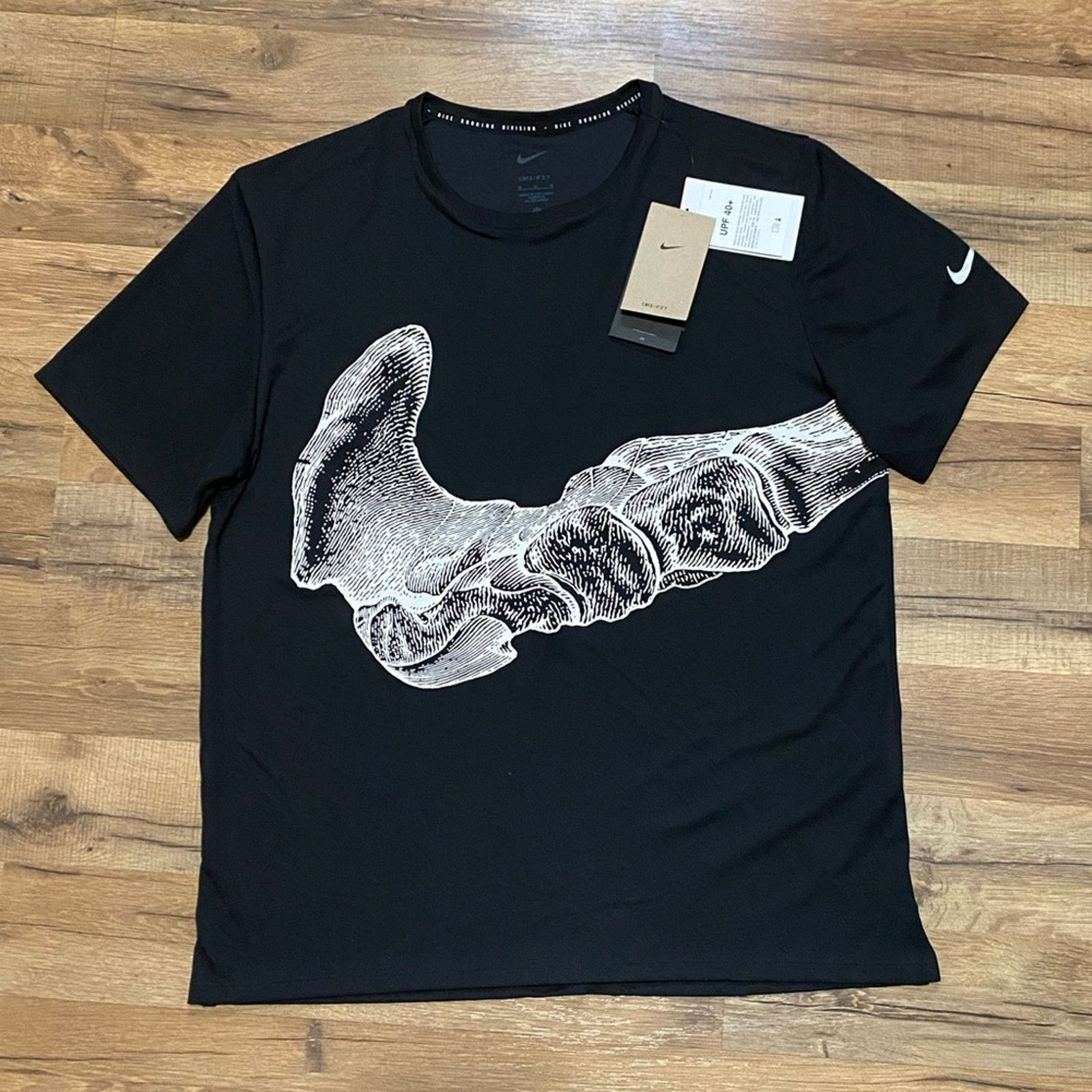 Nike Nike skeleton bone swoosh running UPF 40+ short sleeve Size US M / EU 48-50 / 2 - 1 Thumbnail