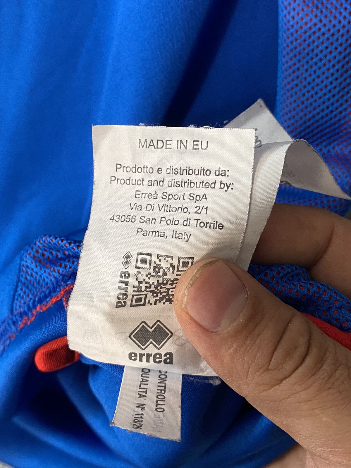 Other 2018 Errea Iceland Soccer Jersey World Cup #8 Bjarnason Size US L / EU 52-54 / 3 - 5 Thumbnail