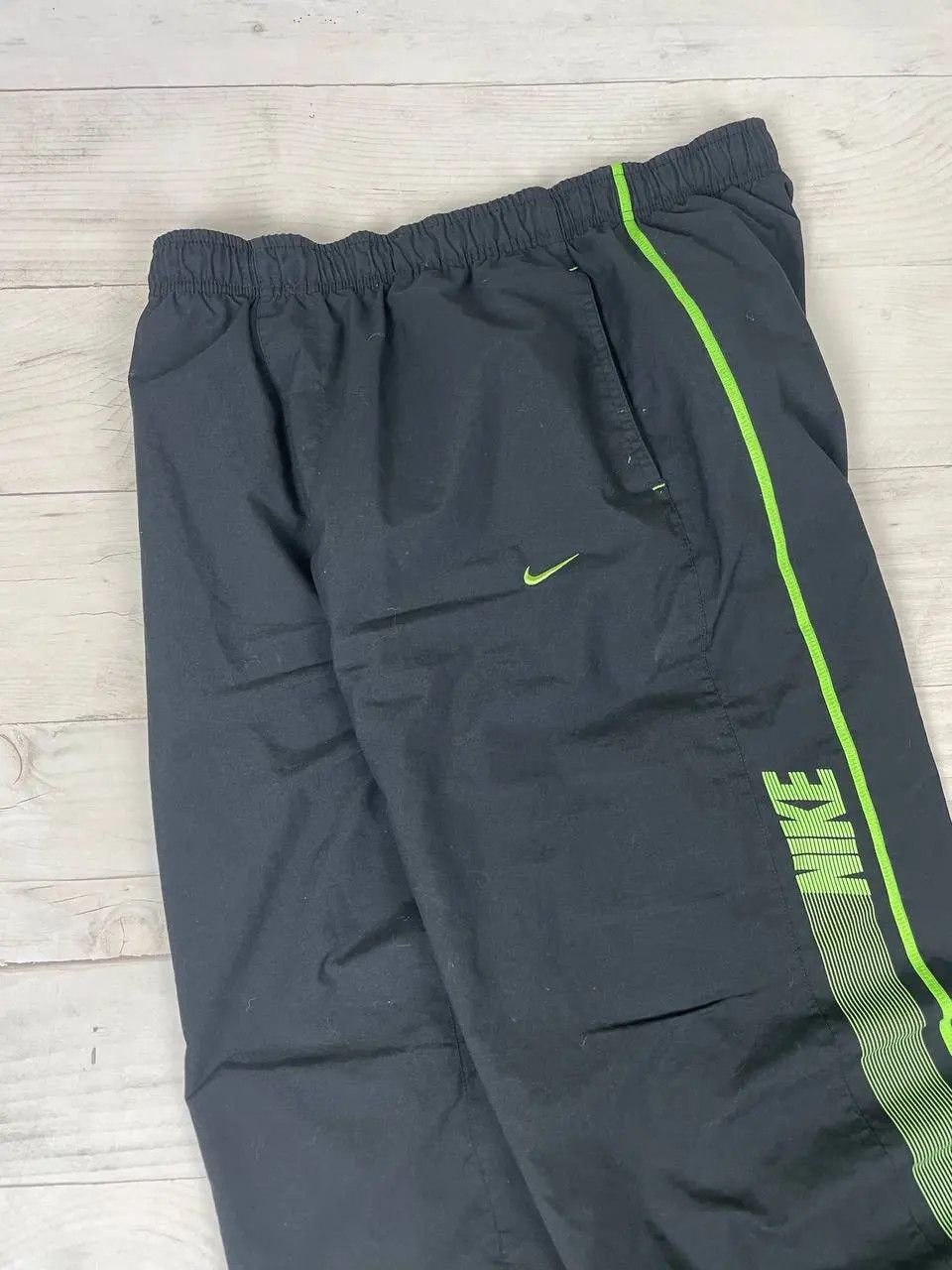 Nike Vintage Nike Track Pants Striped 00s Swoosh Y2K Size US 34 / EU 50 - 9 Thumbnail