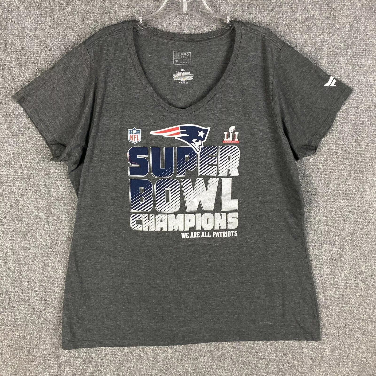 NFL New England Patriots T-Shirt Women's 2XL Super Bowl Fanatics Size XXL / US 16-18 / IT 52-54 - 1 Thumbnail